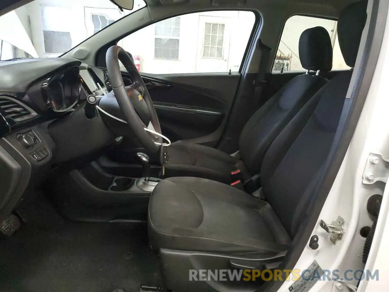 7 Photograph of a damaged car KL8CD6SA0LC447286 CHEVROLET SPARK 2020