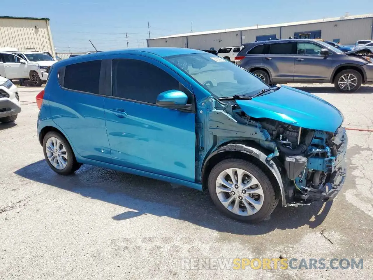 4 Photograph of a damaged car KL8CD6SA0LC461527 CHEVROLET SPARK 2020