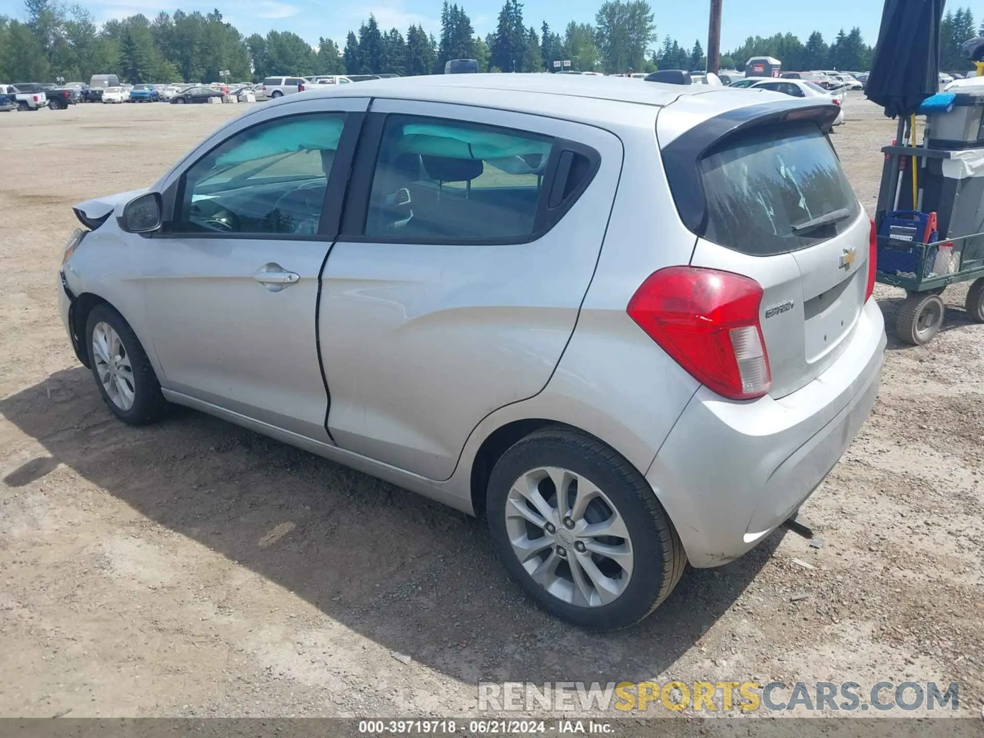 3 Photograph of a damaged car KL8CD6SA1LC442775 CHEVROLET SPARK 2020