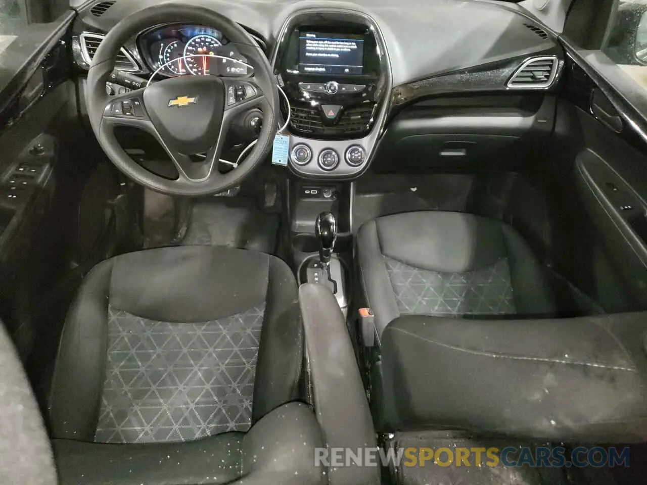 8 Photograph of a damaged car KL8CD6SA1LC445949 CHEVROLET SPARK 2020