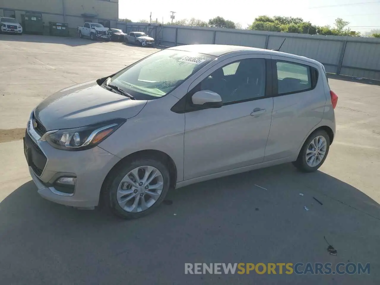 1 Photograph of a damaged car KL8CD6SA1LC451976 CHEVROLET SPARK 2020