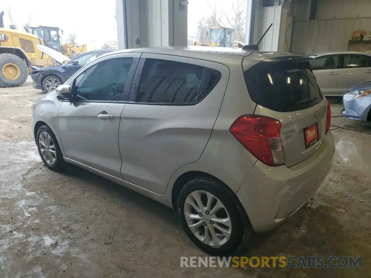 2 Photograph of a damaged car KL8CD6SA1LC468065 CHEVROLET SPARK 2020