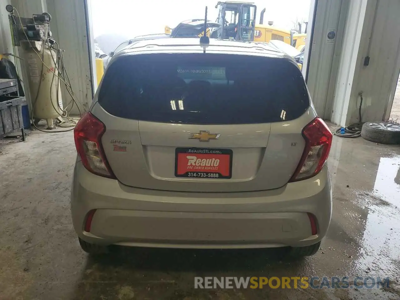 6 Photograph of a damaged car KL8CD6SA1LC468065 CHEVROLET SPARK 2020