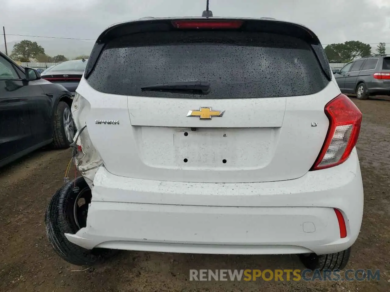 6 Photograph of a damaged car KL8CD6SA2LC417352 CHEVROLET SPARK 2020