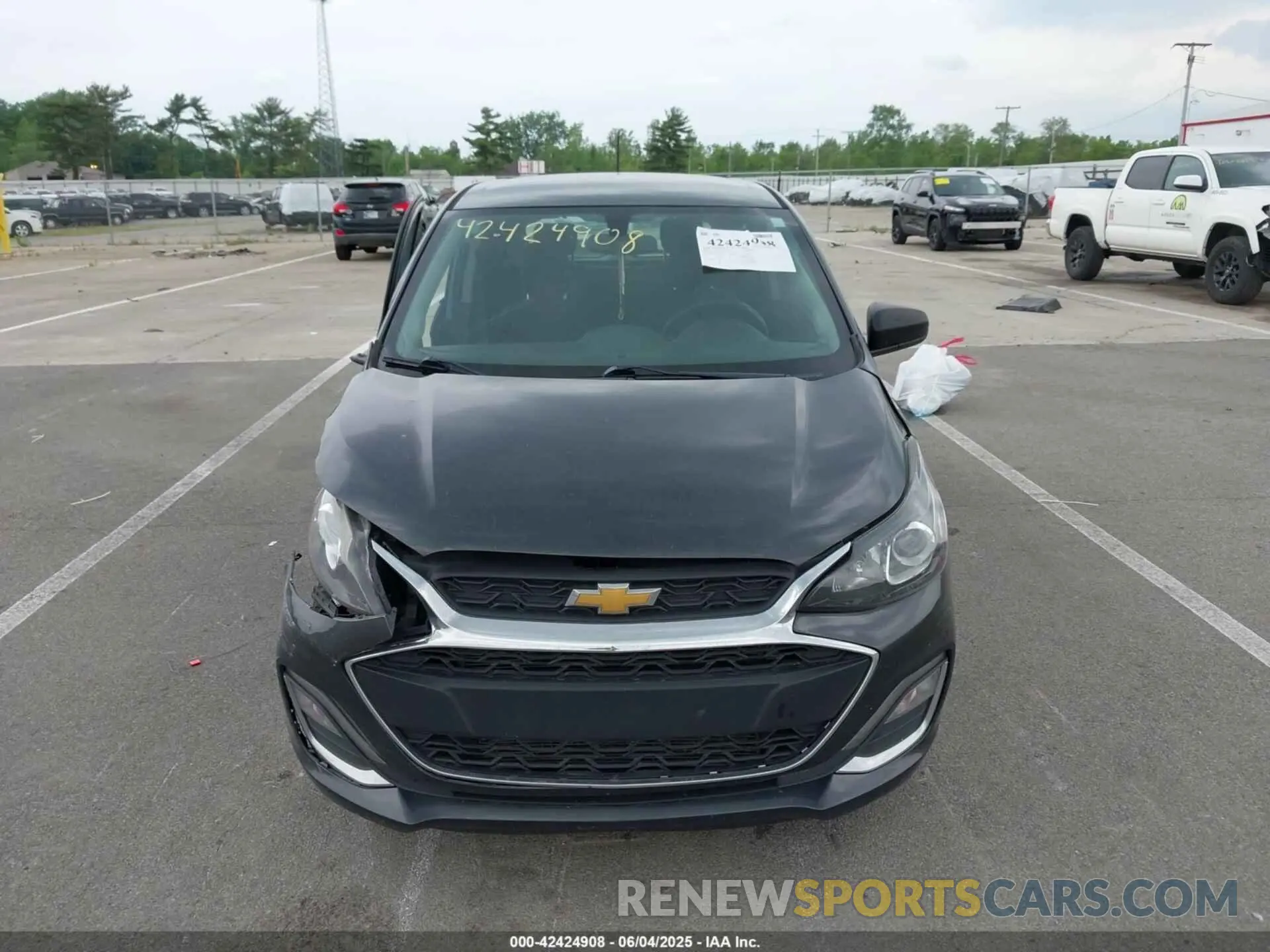 12 Photograph of a damaged car KL8CD6SA2LC419912 CHEVROLET SPARK 2020