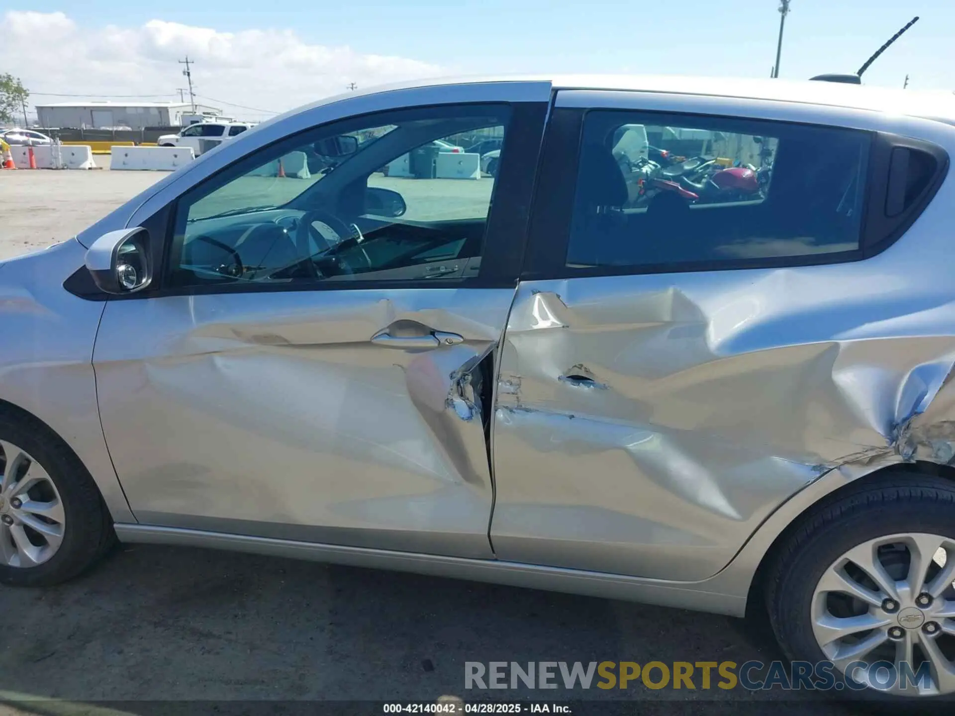 14 Photograph of a damaged car KL8CD6SA2LC432031 CHEVROLET SPARK 2020