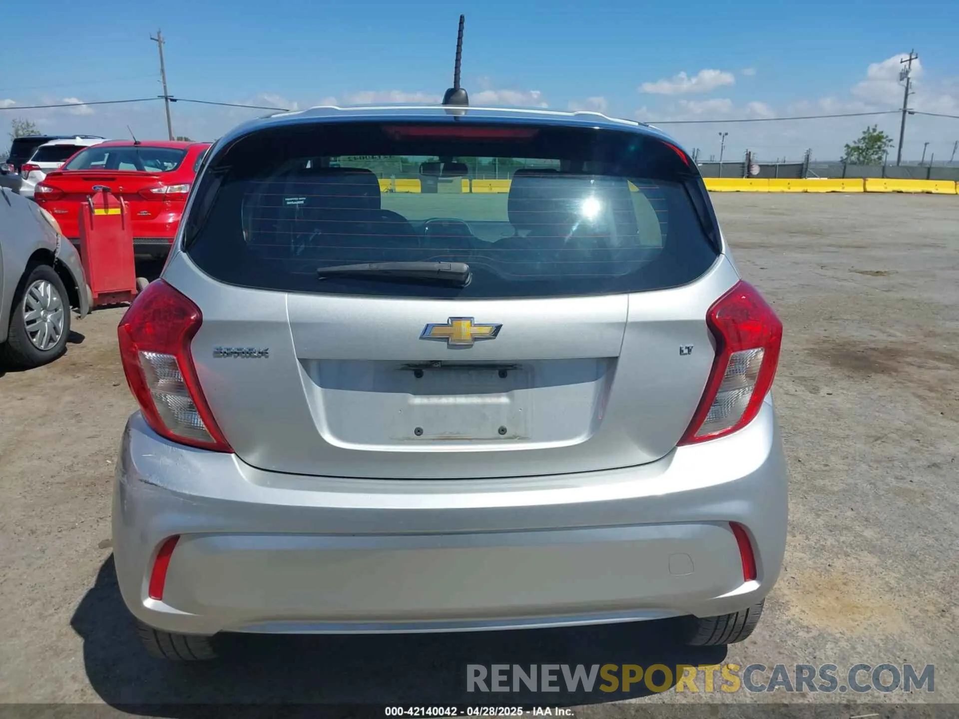 16 Photograph of a damaged car KL8CD6SA2LC432031 CHEVROLET SPARK 2020