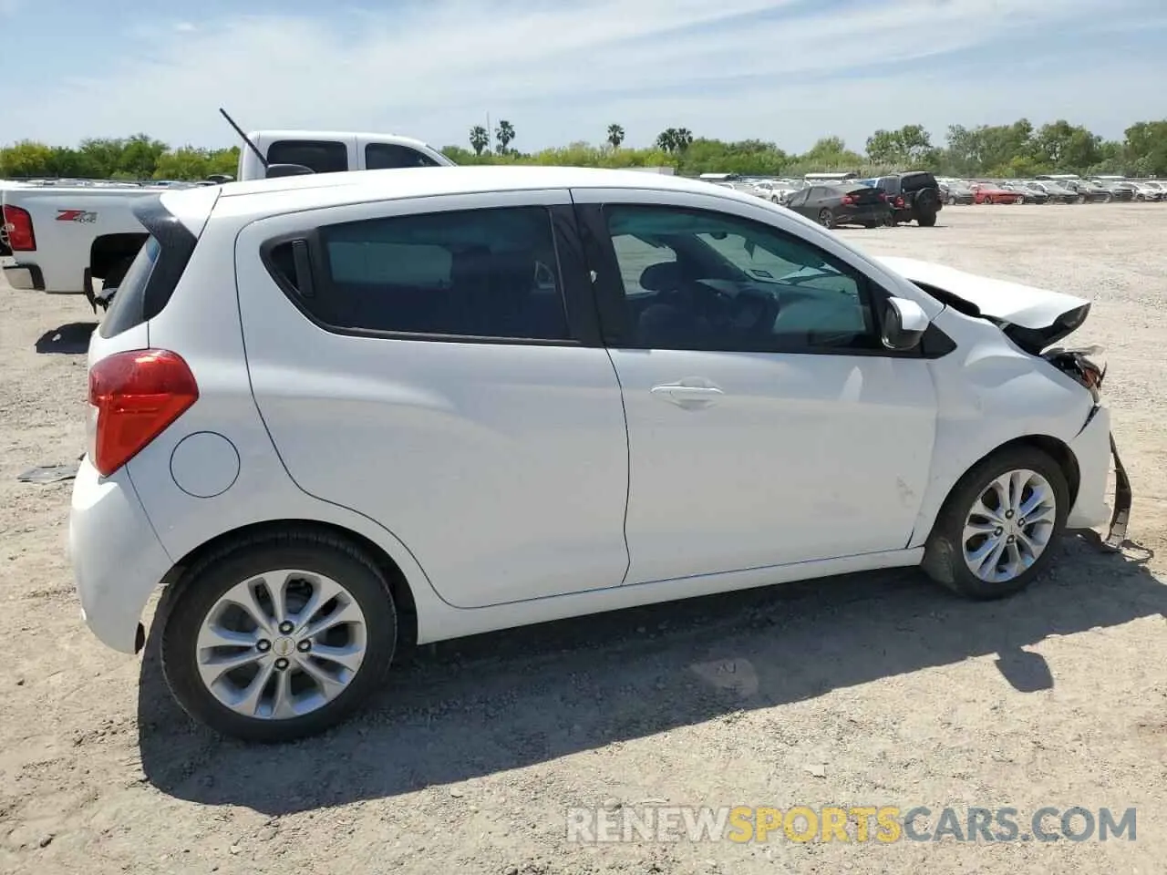 3 Photograph of a damaged car KL8CD6SA2LC445765 CHEVROLET SPARK 2020