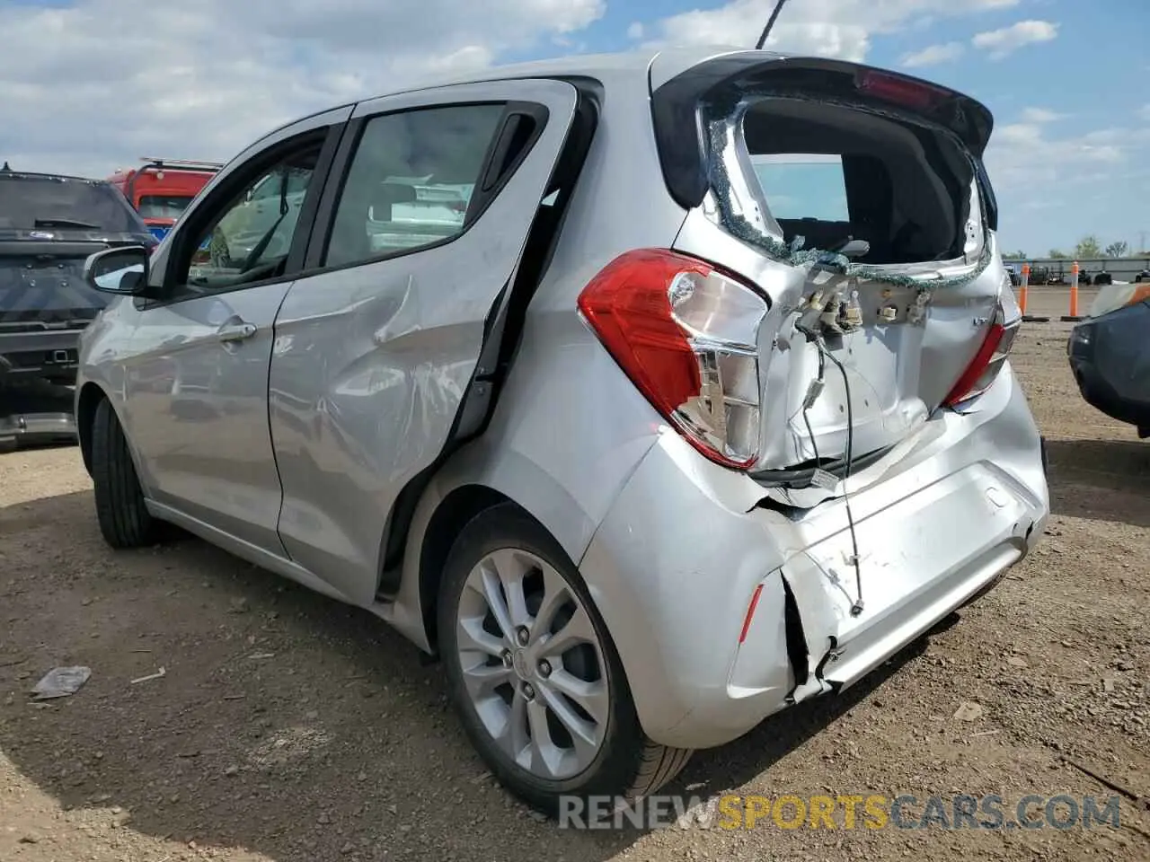 2 Photograph of a damaged car KL8CD6SA2LC459813 CHEVROLET SPARK 2020