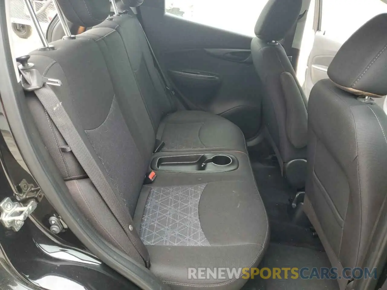 11 Photograph of a damaged car KL8CD6SA3LC408613 CHEVROLET SPARK 2020