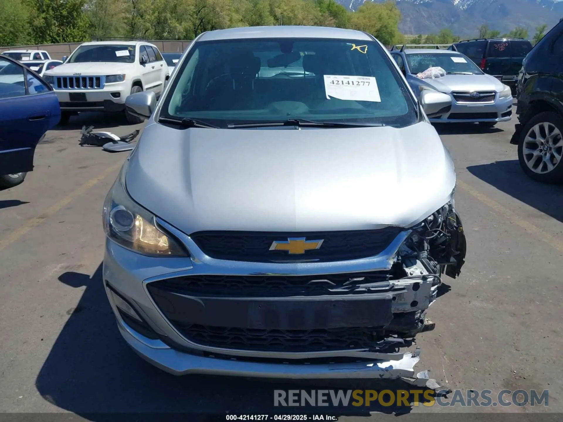 12 Photograph of a damaged car KL8CD6SA3LC448593 CHEVROLET SPARK 2020