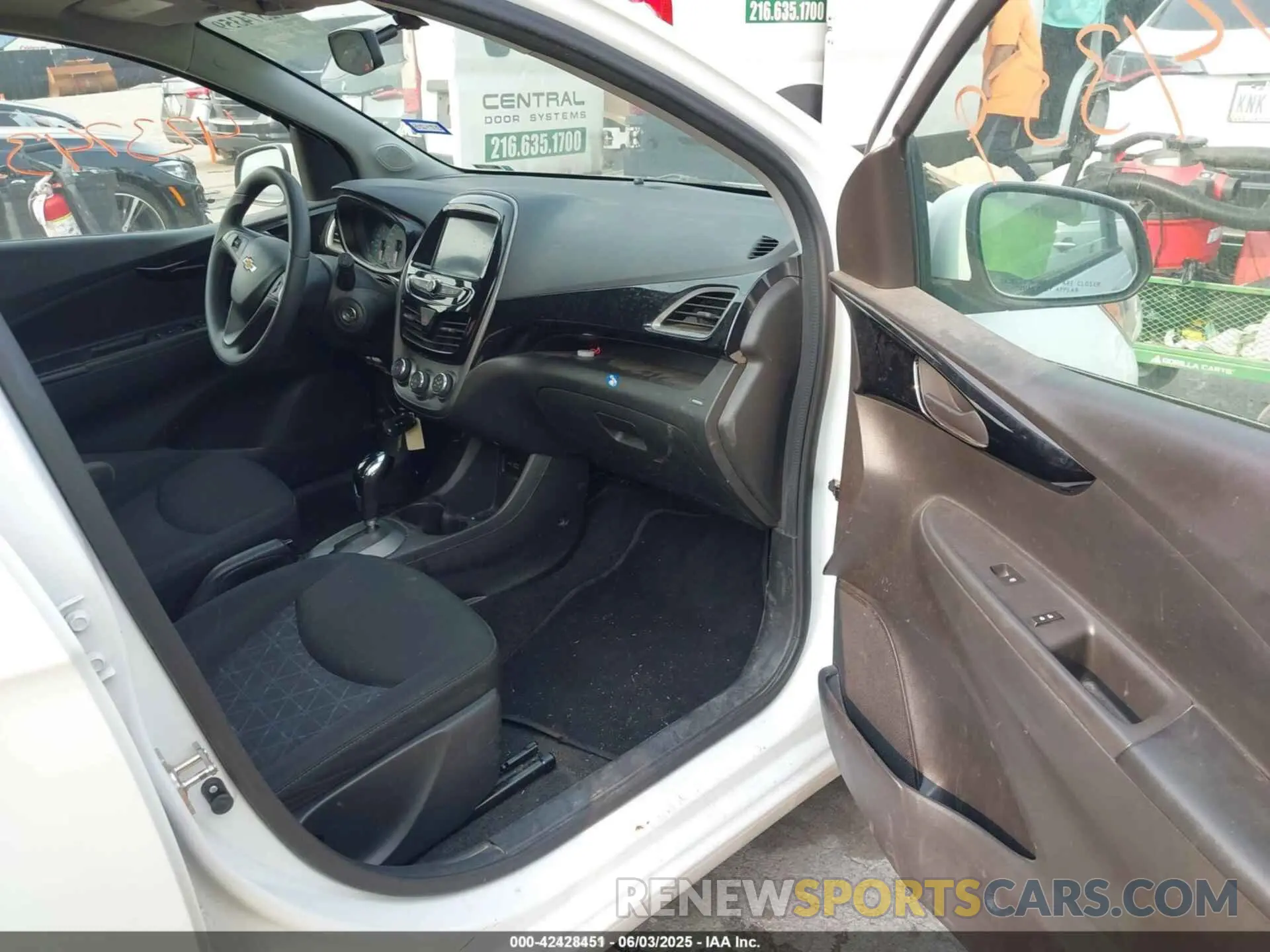 5 Photograph of a damaged car KL8CD6SA4LC447226 CHEVROLET SPARK 2020