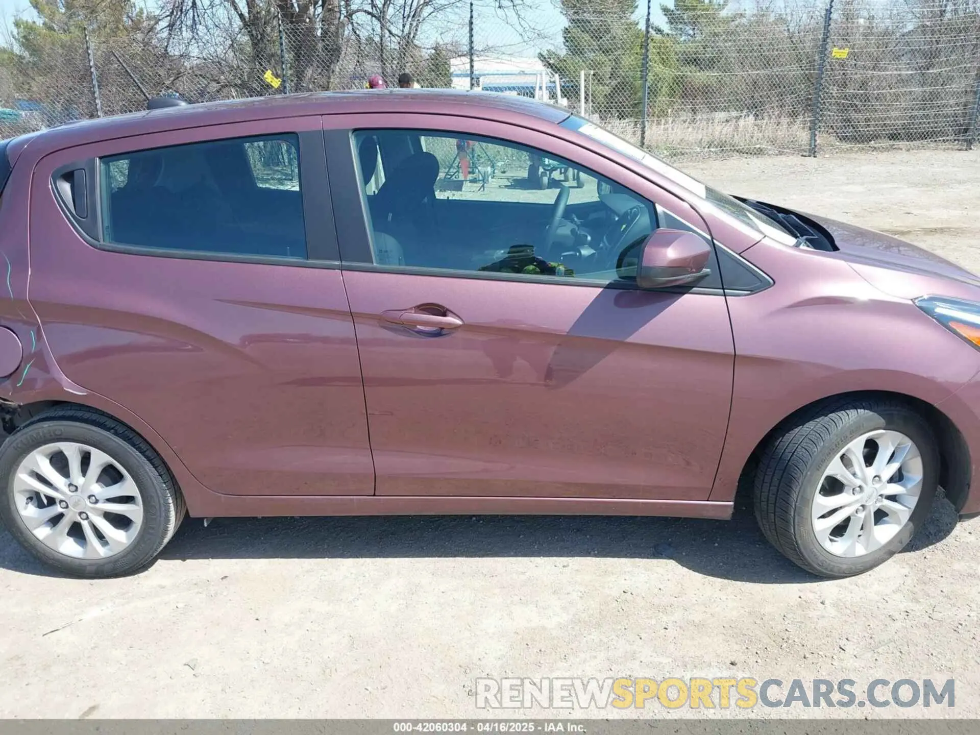13 Photograph of a damaged car KL8CD6SA5LC405924 CHEVROLET SPARK 2020