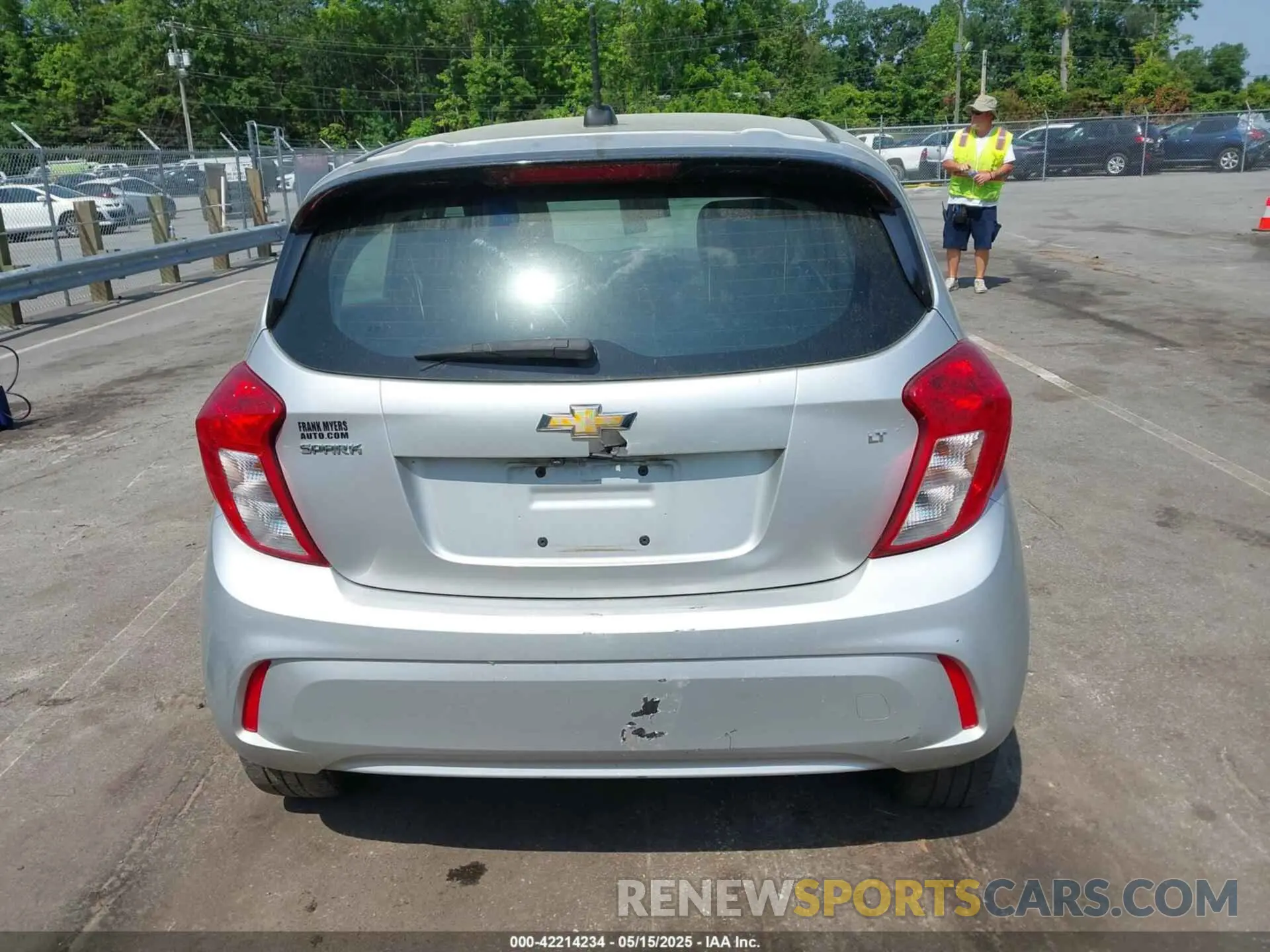 16 Photograph of a damaged car KL8CD6SA5LC415627 CHEVROLET SPARK 2020