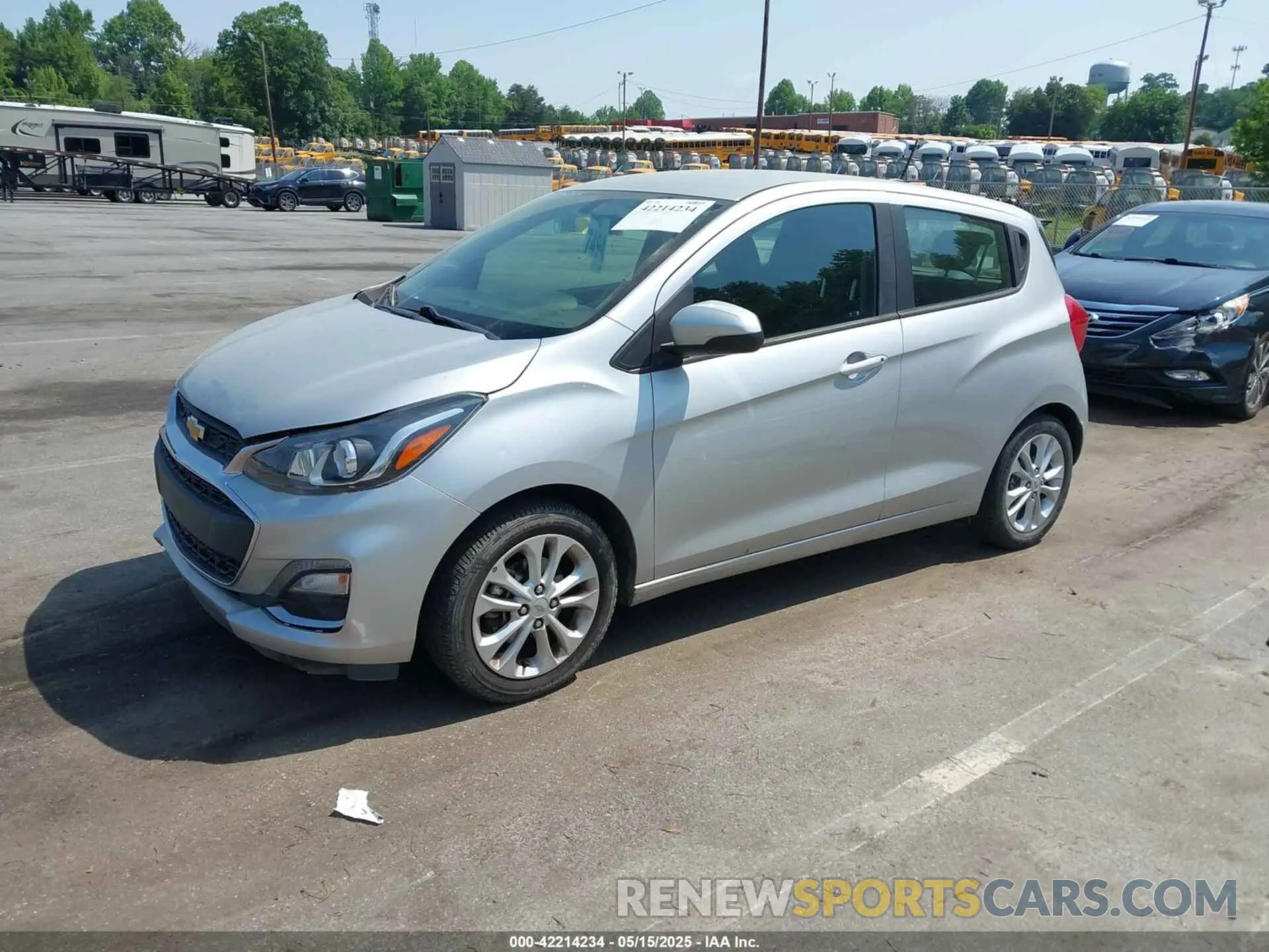 2 Photograph of a damaged car KL8CD6SA5LC415627 CHEVROLET SPARK 2020