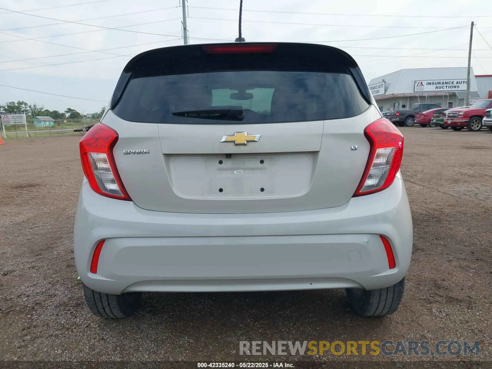 17 Photograph of a damaged car KL8CD6SA5LC445078 CHEVROLET SPARK 2020
