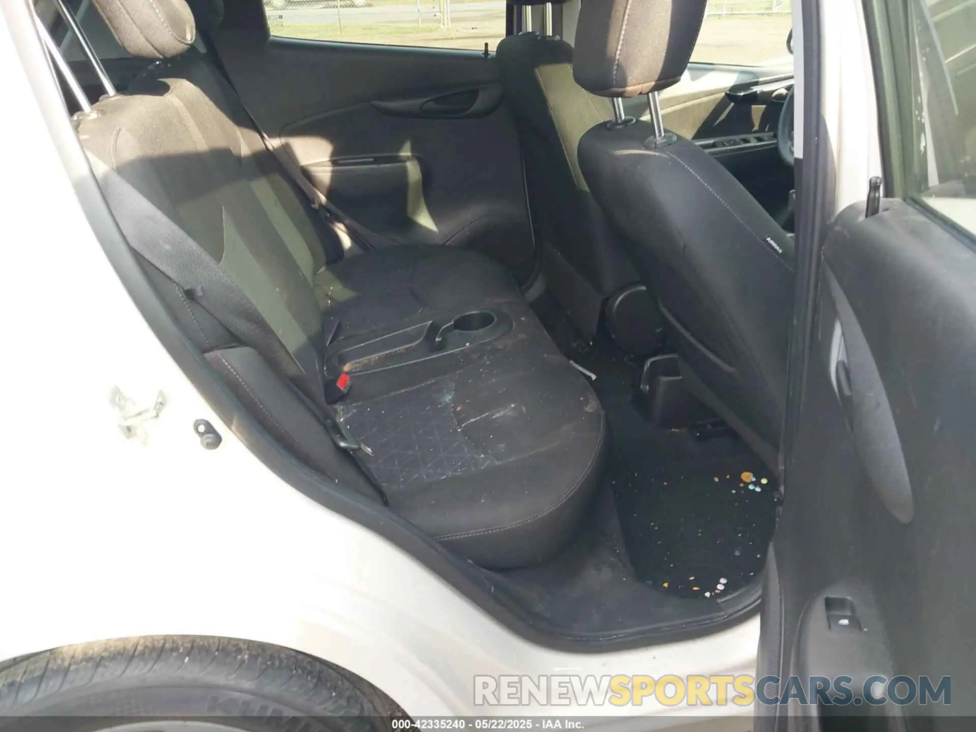8 Photograph of a damaged car KL8CD6SA5LC445078 CHEVROLET SPARK 2020