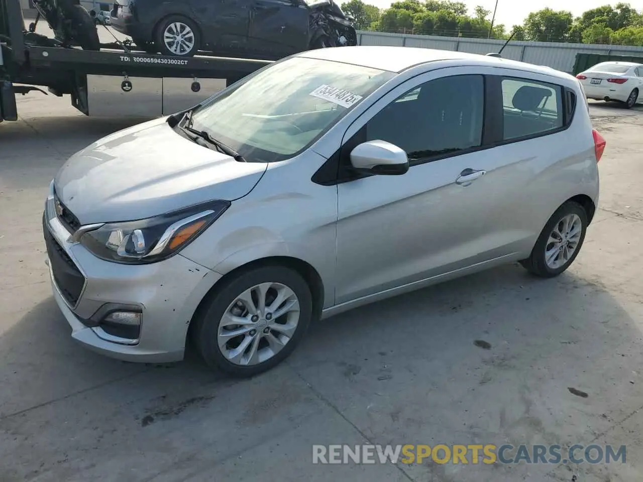 1 Photograph of a damaged car KL8CD6SA5LC456338 CHEVROLET SPARK 2020