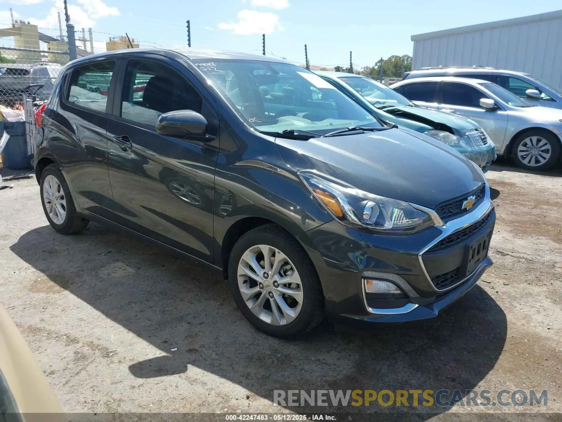 1 Photograph of a damaged car KL8CD6SA5LC475228 CHEVROLET SPARK 2020