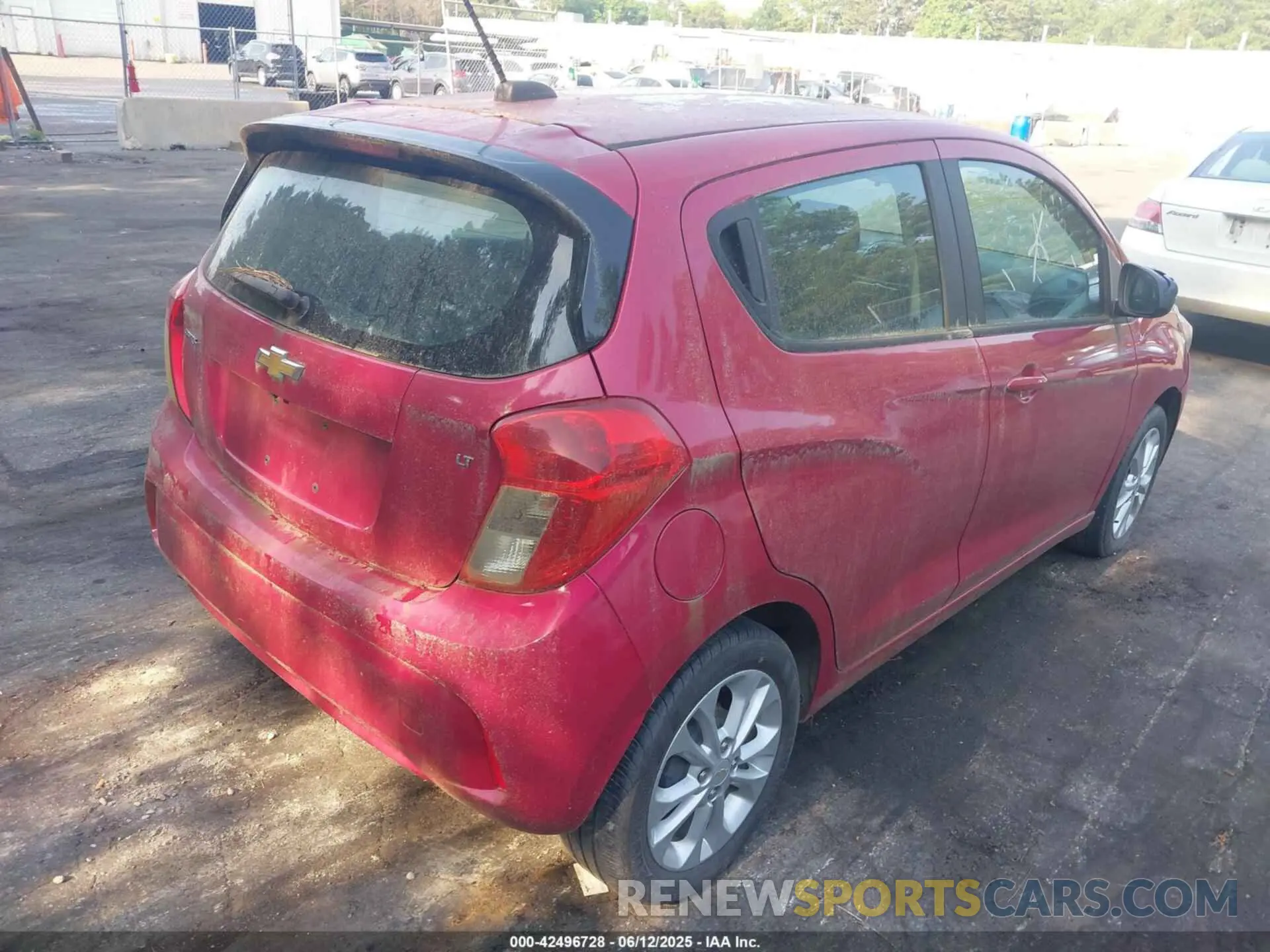 4 Photograph of a damaged car KL8CD6SA6LC417340 CHEVROLET SPARK 2020