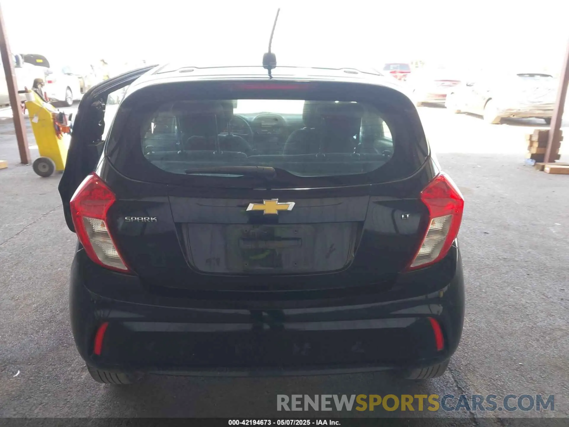 16 Photograph of a damaged car KL8CD6SA6LC459300 CHEVROLET SPARK 2020
