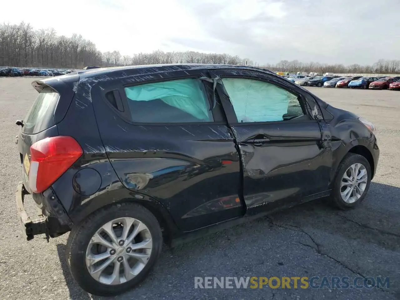 3 Photograph of a damaged car KL8CD6SA7LC419596 CHEVROLET SPARK 2020