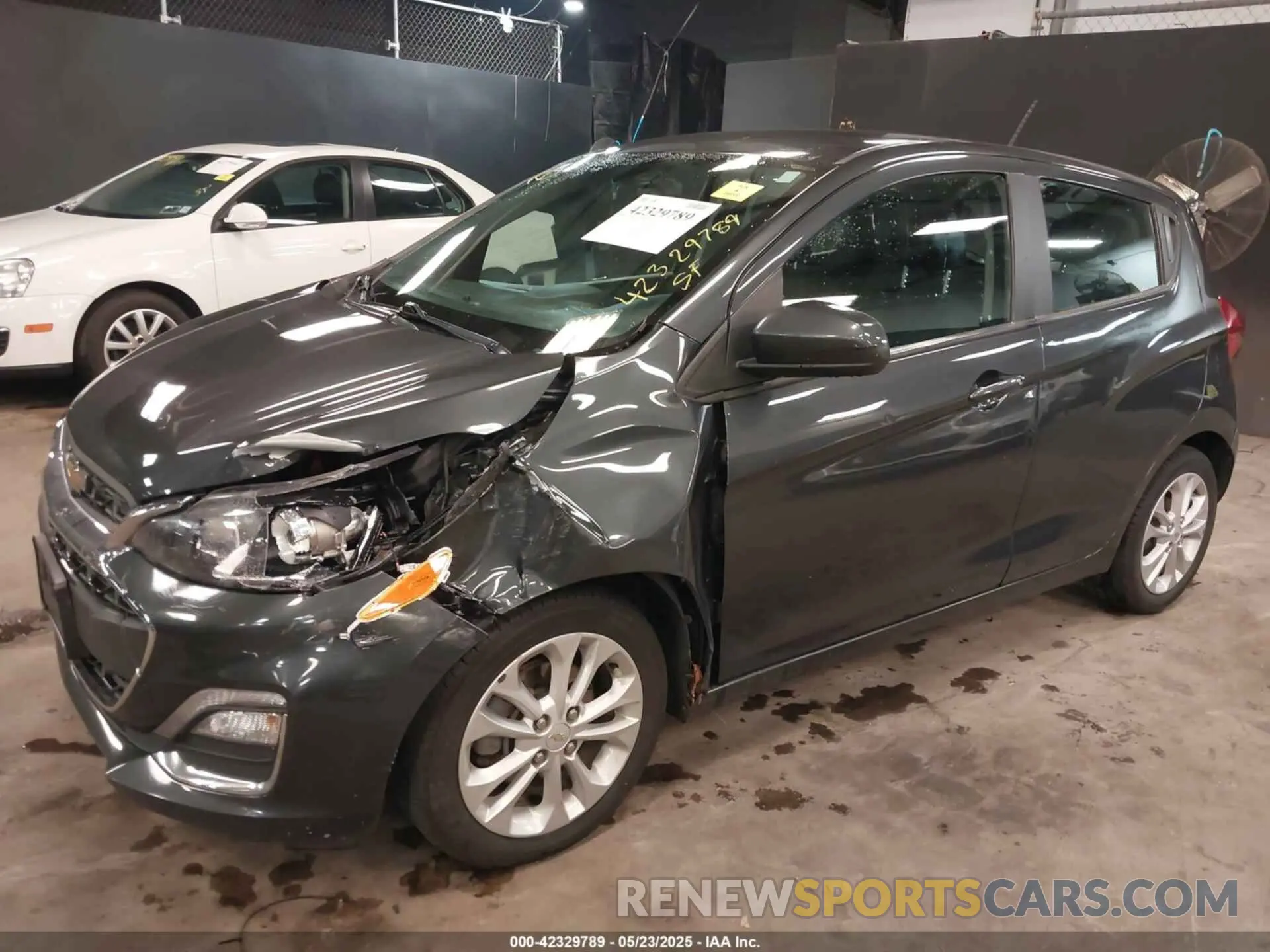 6 Photograph of a damaged car KL8CD6SA7LC478325 CHEVROLET SPARK 2020