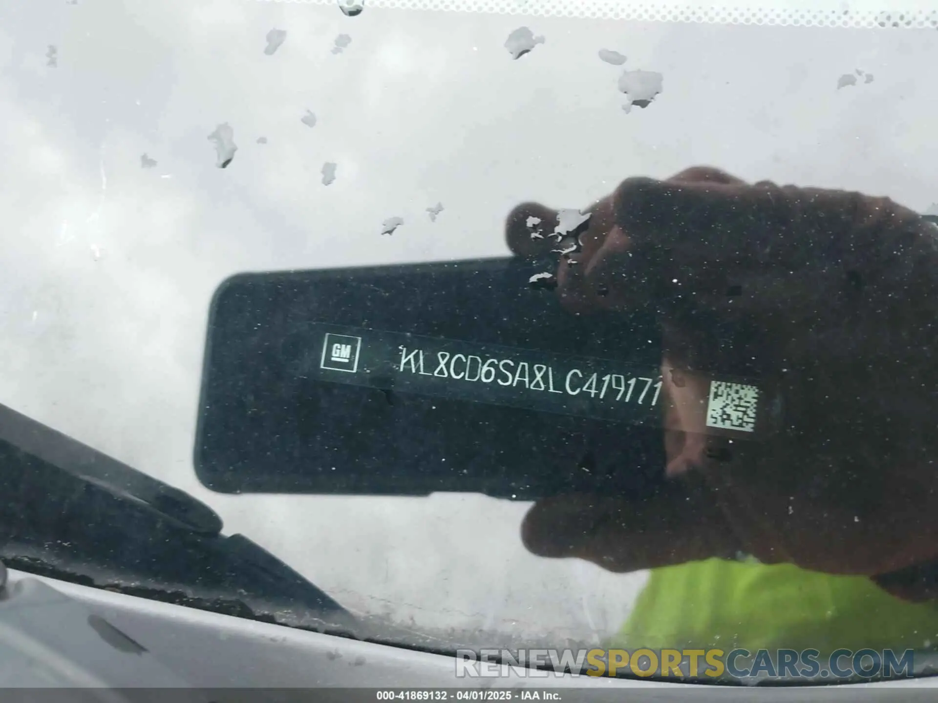 17 Photograph of a damaged car KL8CD6SA8LC419171 CHEVROLET SPARK 2020