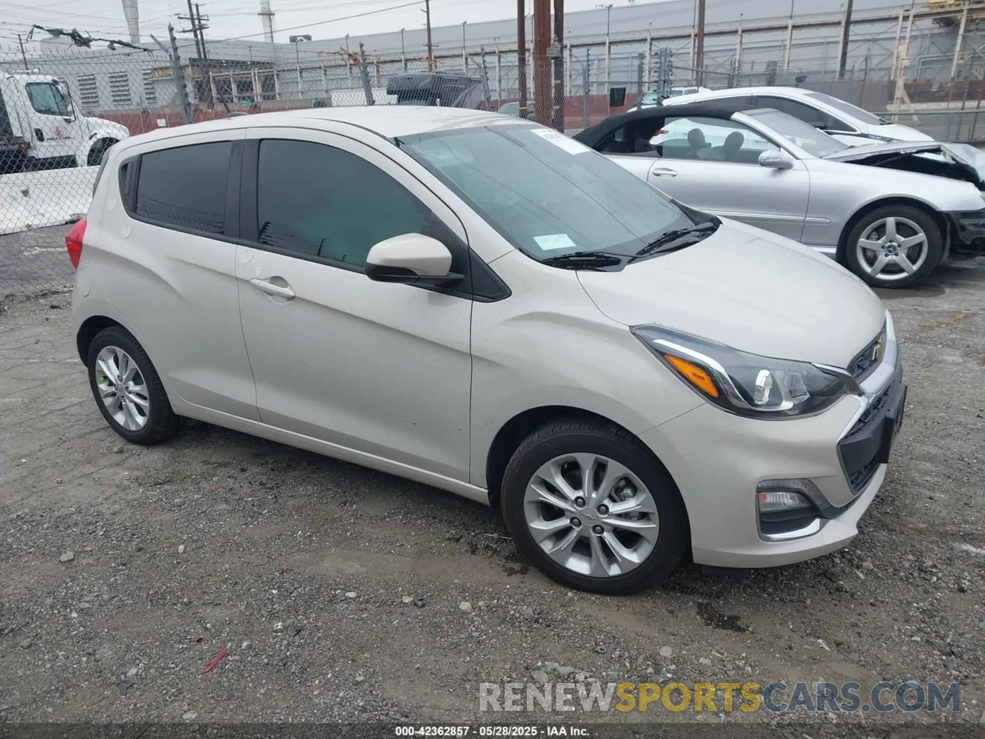1 Photograph of a damaged car KL8CD6SA8LC448282 CHEVROLET SPARK 2020