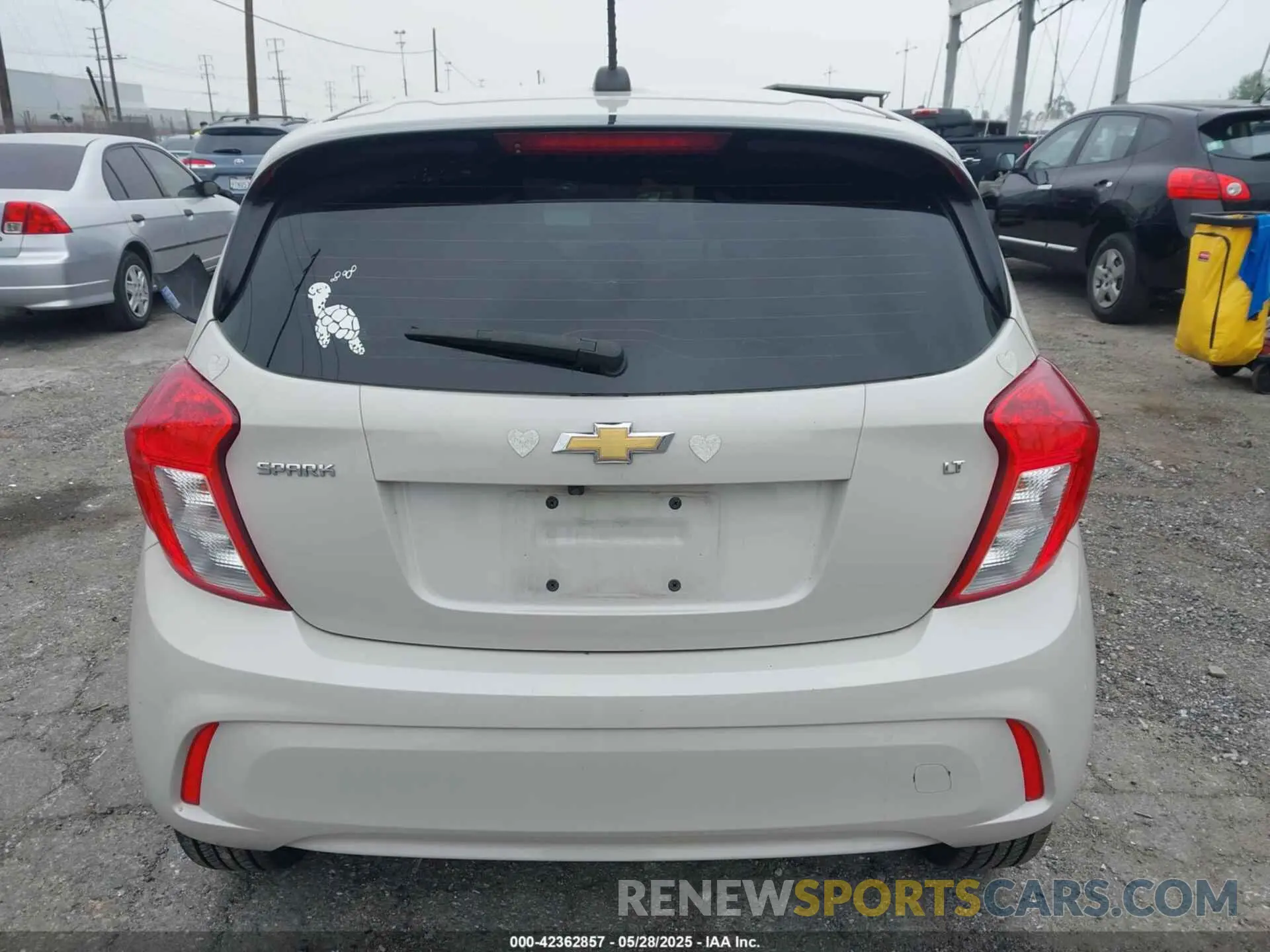 16 Photograph of a damaged car KL8CD6SA8LC448282 CHEVROLET SPARK 2020