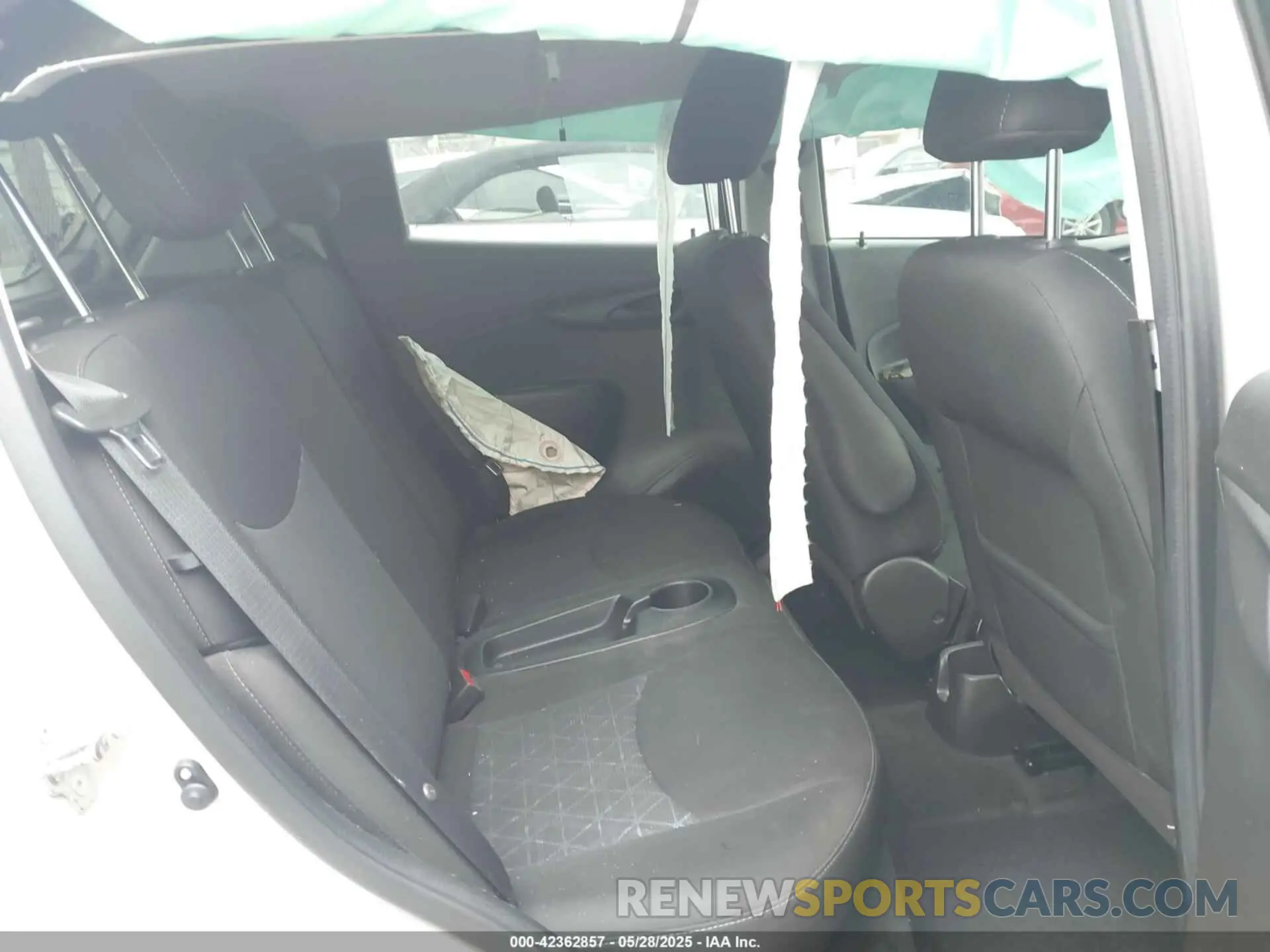 8 Photograph of a damaged car KL8CD6SA8LC448282 CHEVROLET SPARK 2020