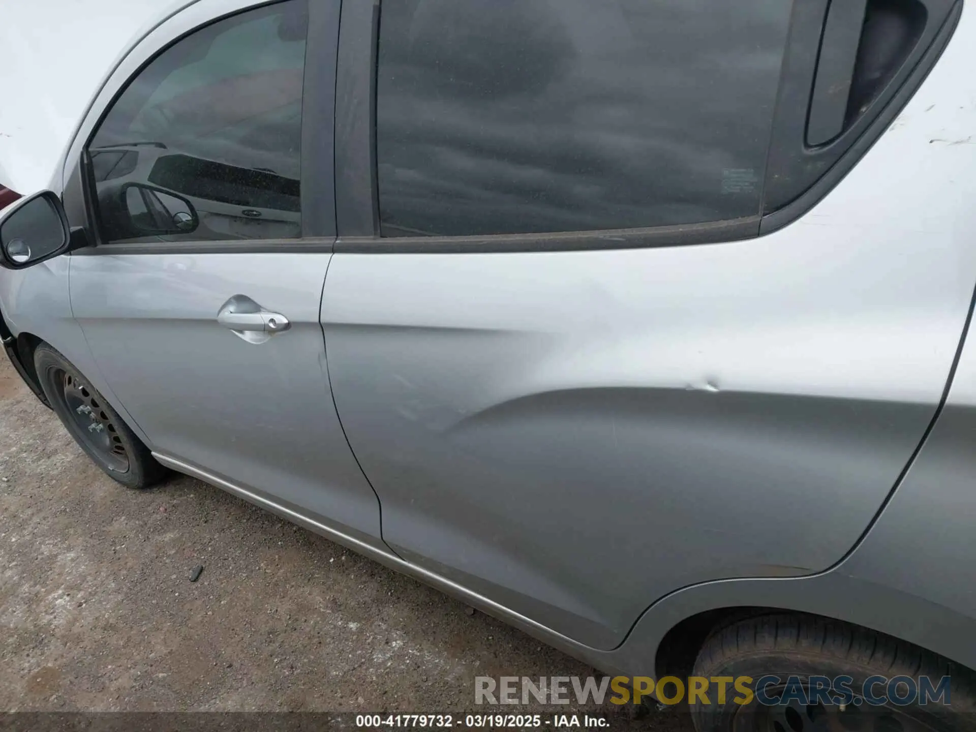 14 Photograph of a damaged car KL8CD6SA8LC449206 CHEVROLET SPARK 2020