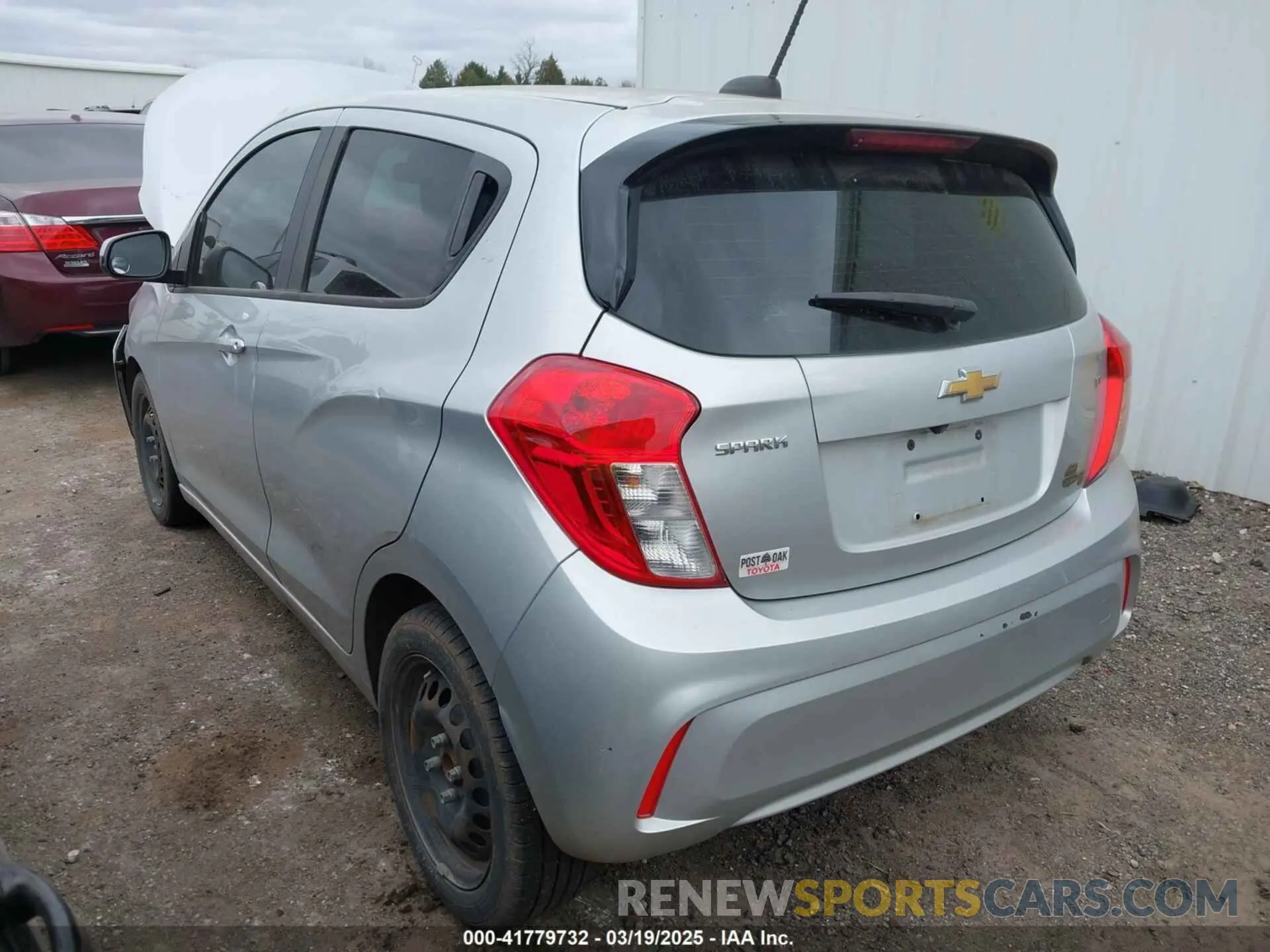 3 Photograph of a damaged car KL8CD6SA8LC449206 CHEVROLET SPARK 2020