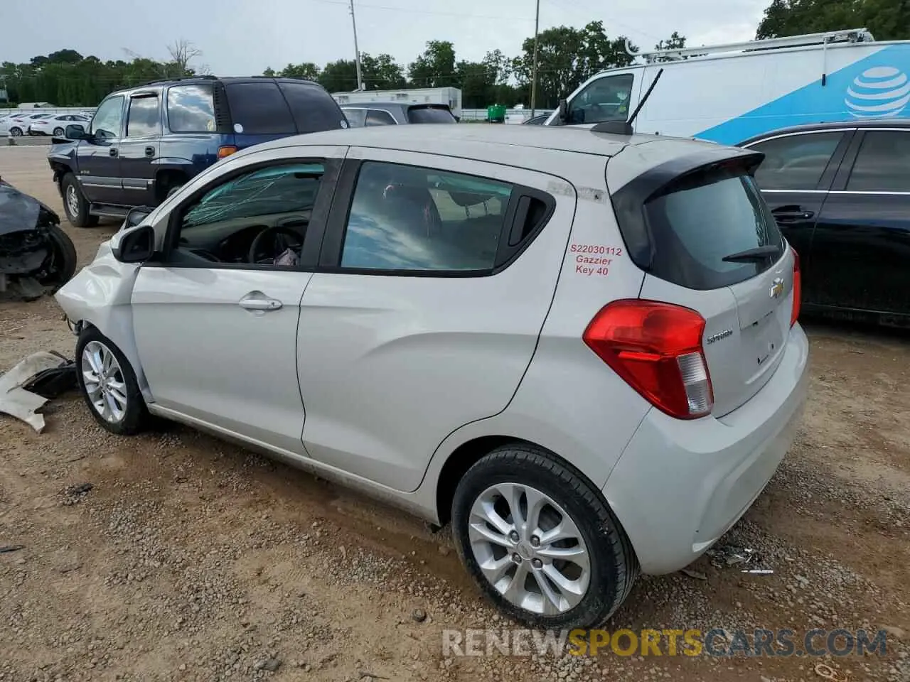 2 Photograph of a damaged car KL8CD6SA9LC439302 CHEVROLET SPARK 2020