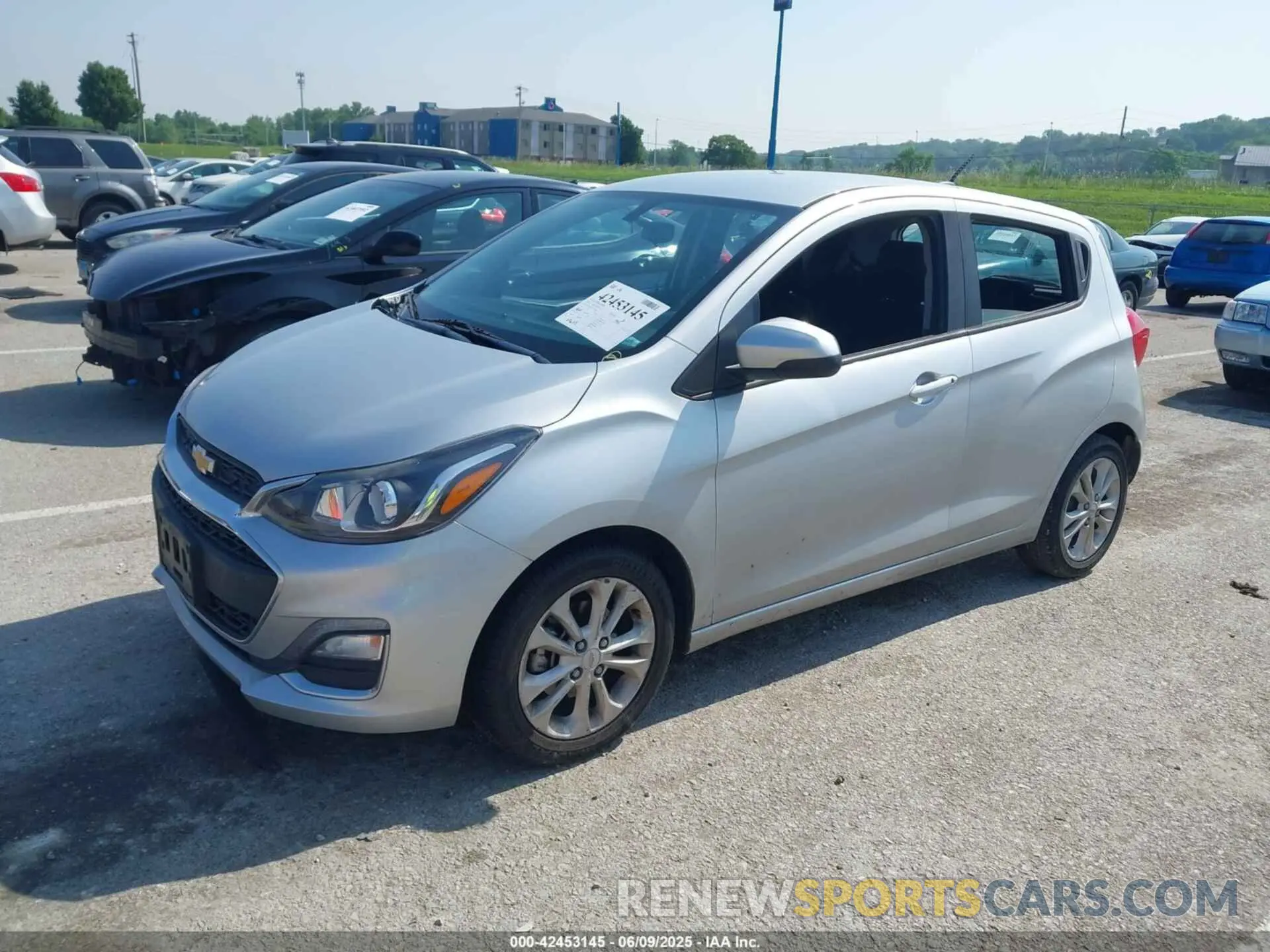 2 Photograph of a damaged car KL8CD6SA9LC450946 CHEVROLET SPARK 2020