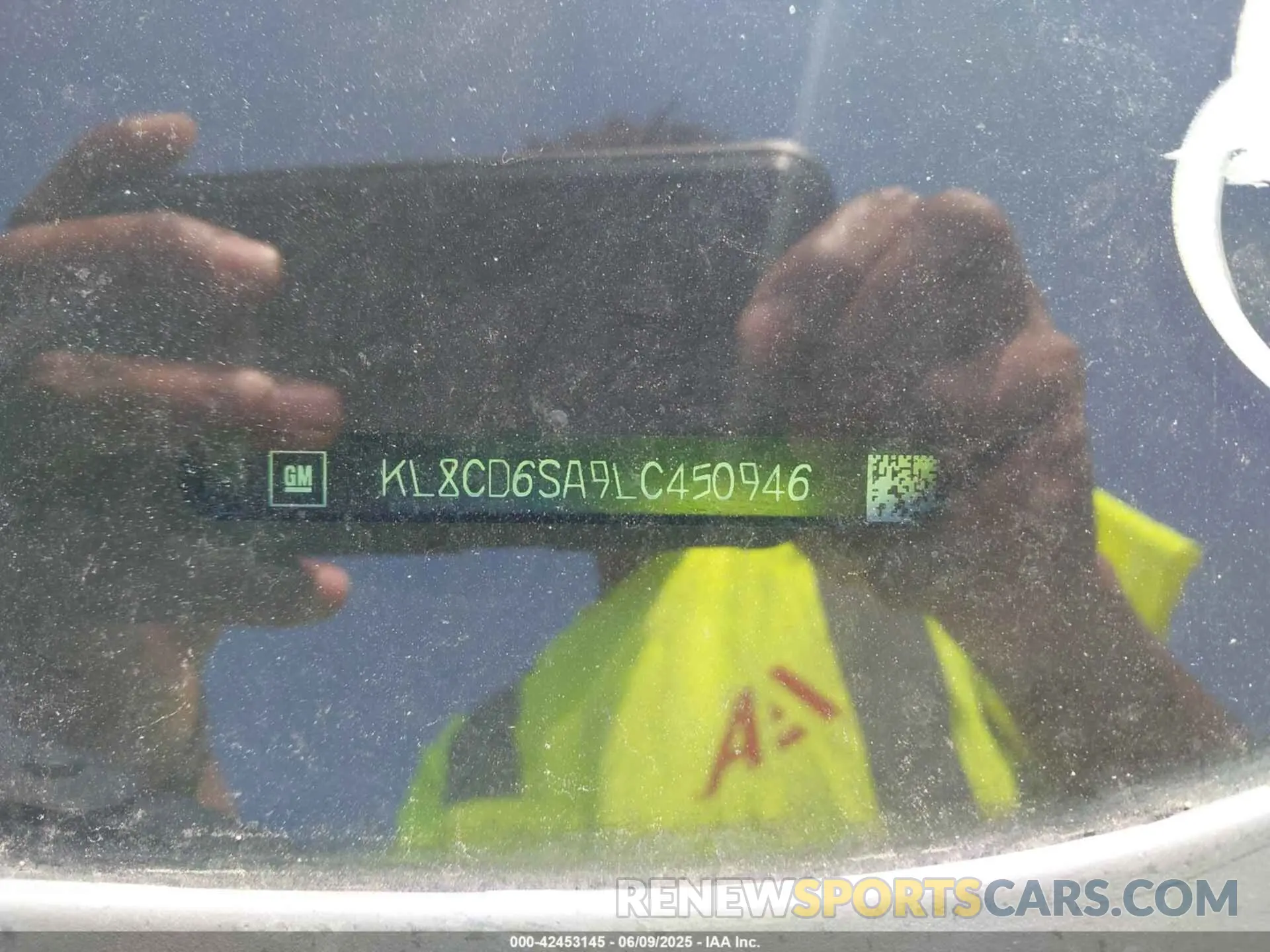 9 Photograph of a damaged car KL8CD6SA9LC450946 CHEVROLET SPARK 2020