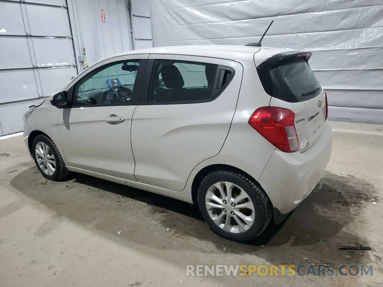 2 Photograph of a damaged car KL8CD6SA9LC465088 CHEVROLET SPARK 2020
