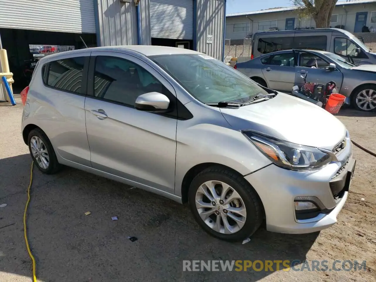 4 Photograph of a damaged car KL8CD6SAXLC428339 CHEVROLET SPARK 2020