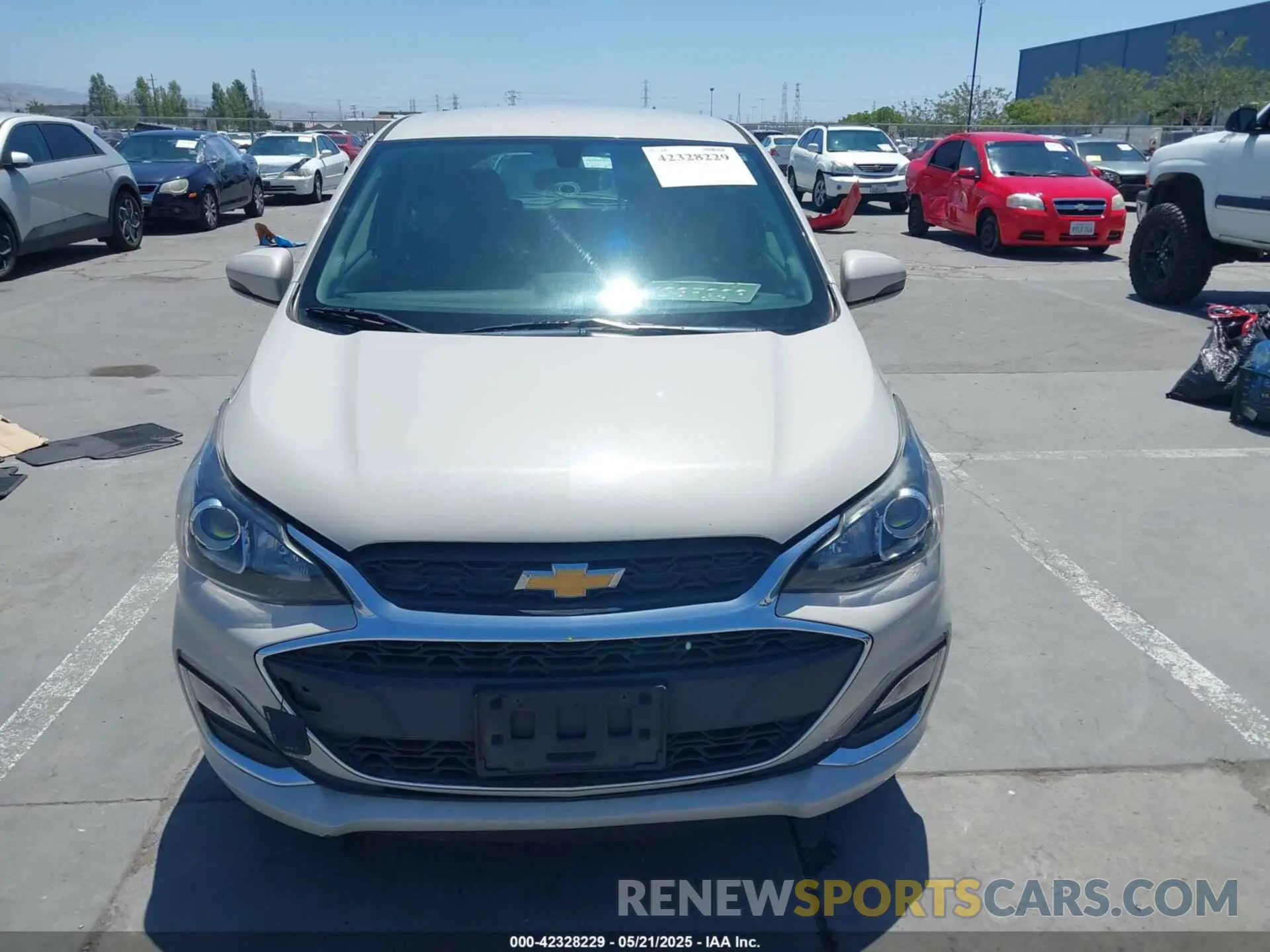 11 Photograph of a damaged car KL8CD6SAXLC430608 CHEVROLET SPARK 2020