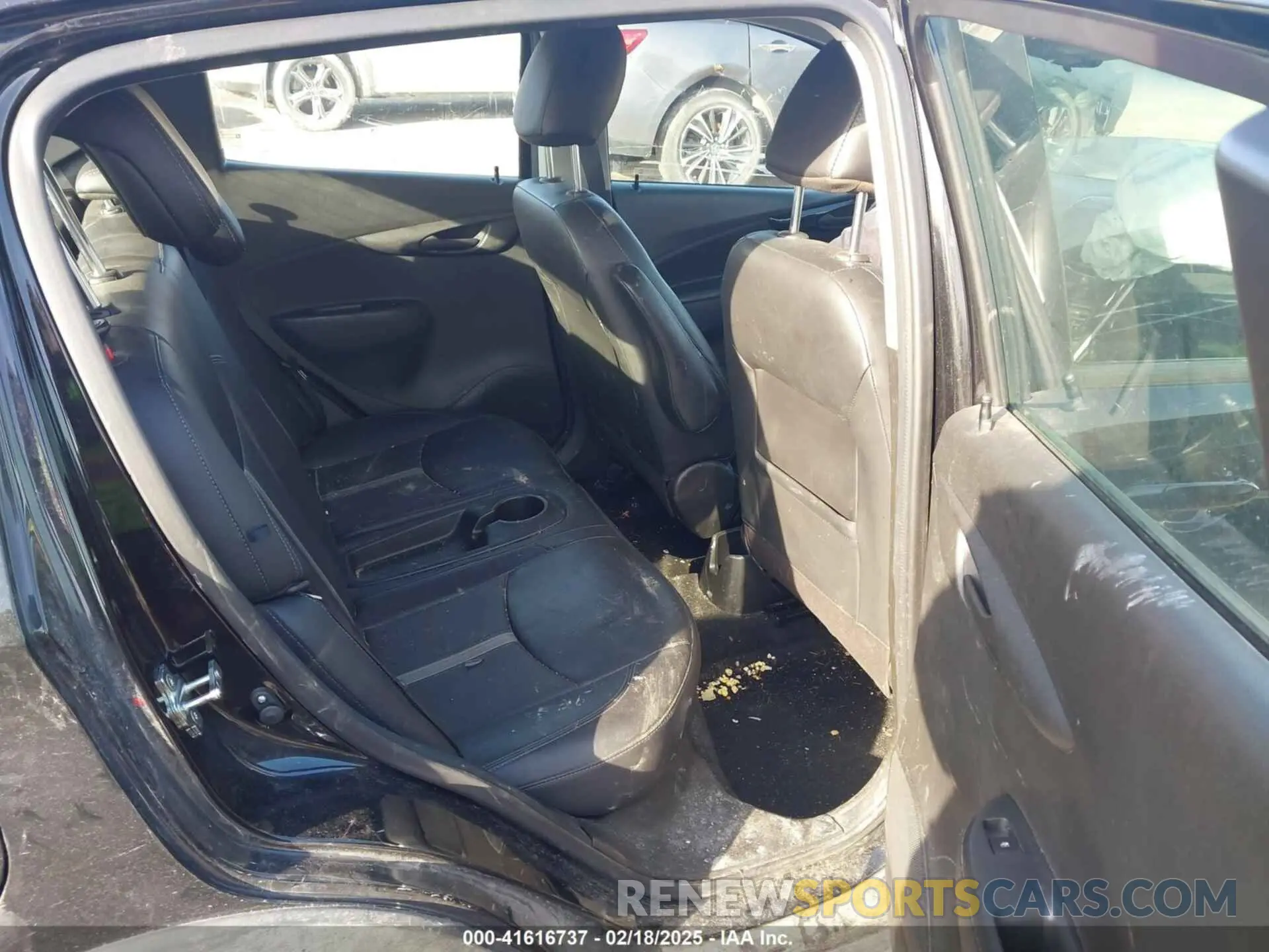 8 Photograph of a damaged car KL8CH6SA2LC442336 CHEVROLET SPARK 2020