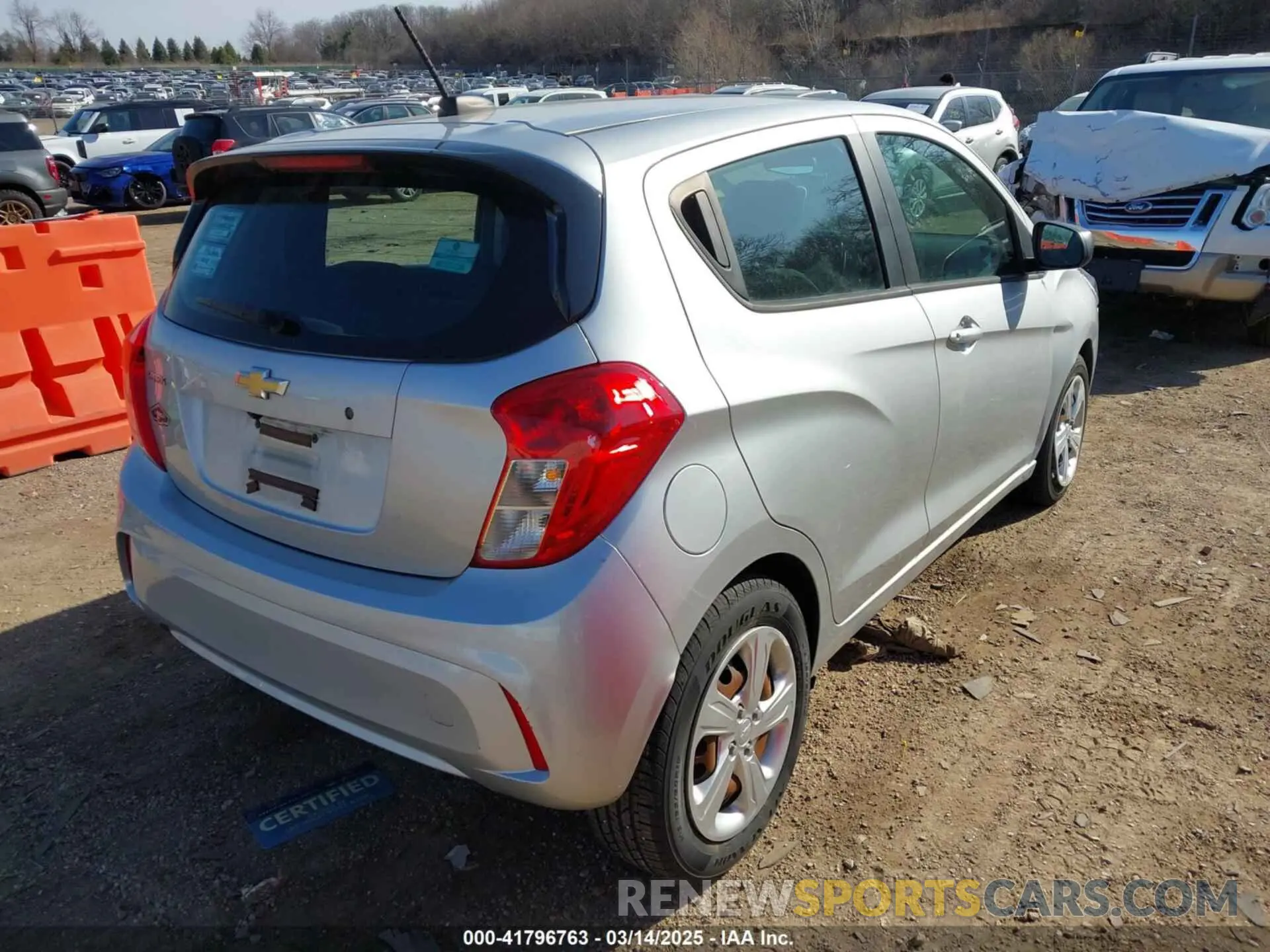 4 Photograph of a damaged car KL8CB6SA0MC719360 CHEVROLET SPARK 2021
