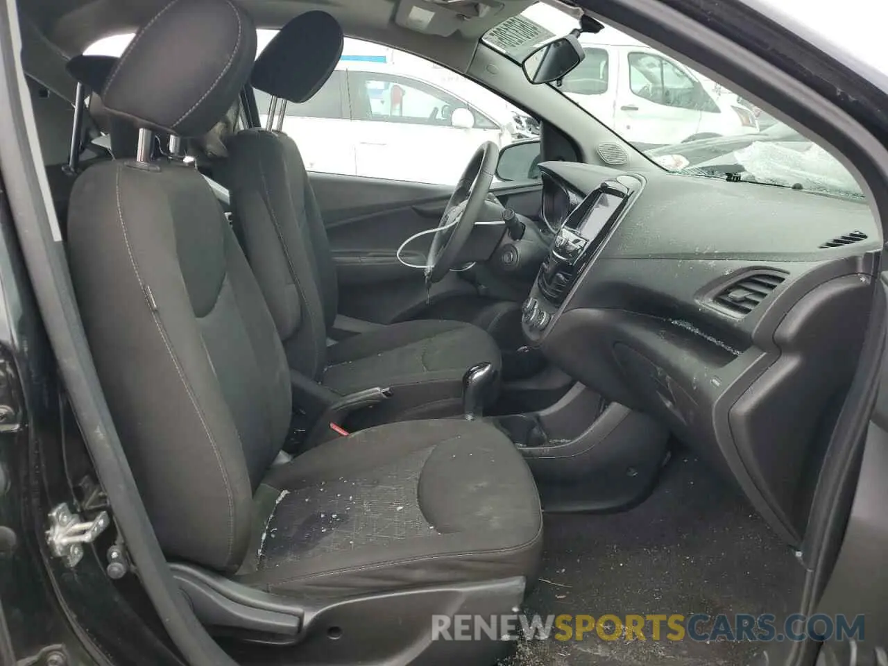 7 Photograph of a damaged car KL8CB6SA1MC701093 CHEVROLET SPARK 2021