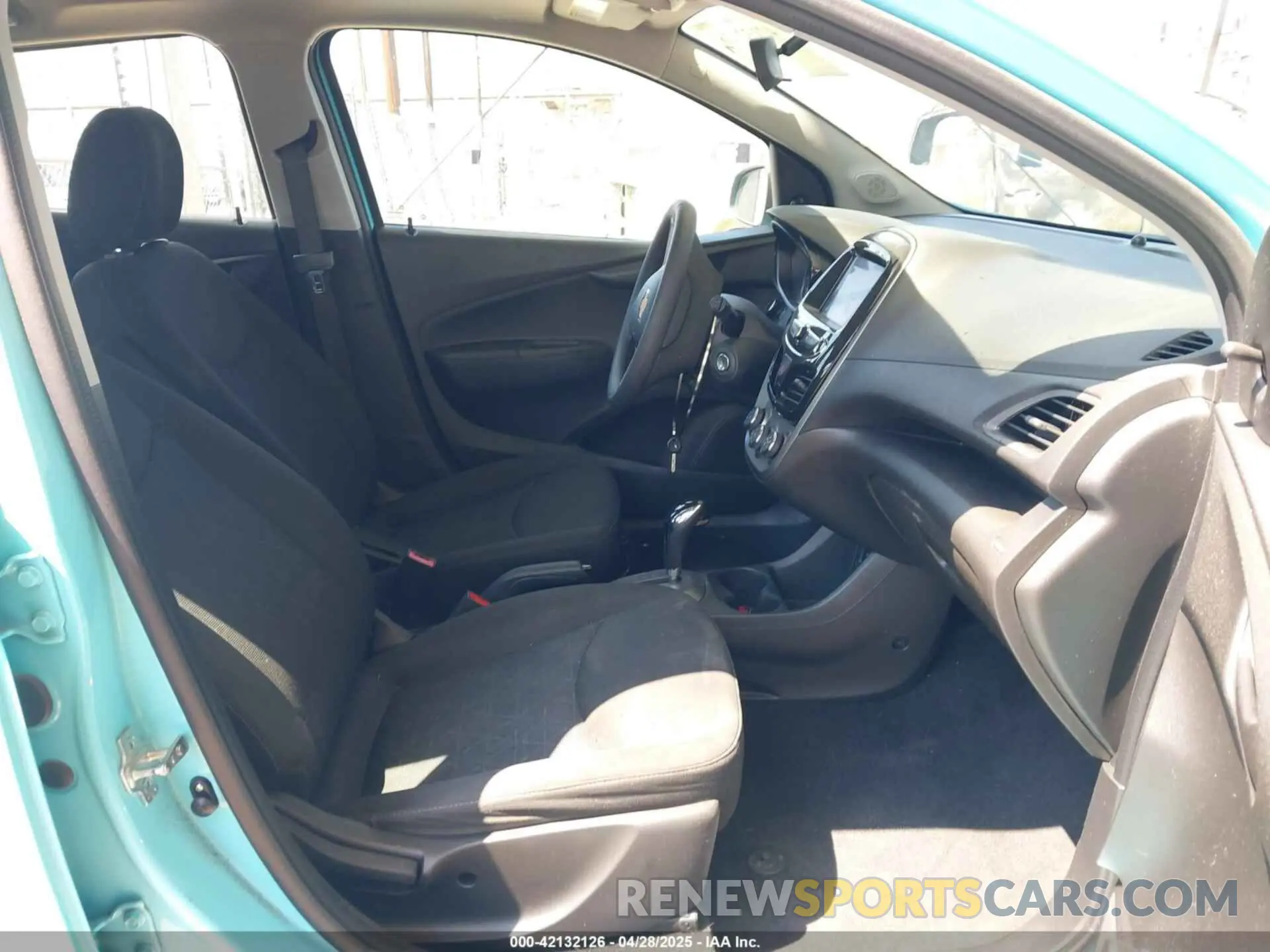 5 Photograph of a damaged car KL8CB6SA1MC710473 CHEVROLET SPARK 2021