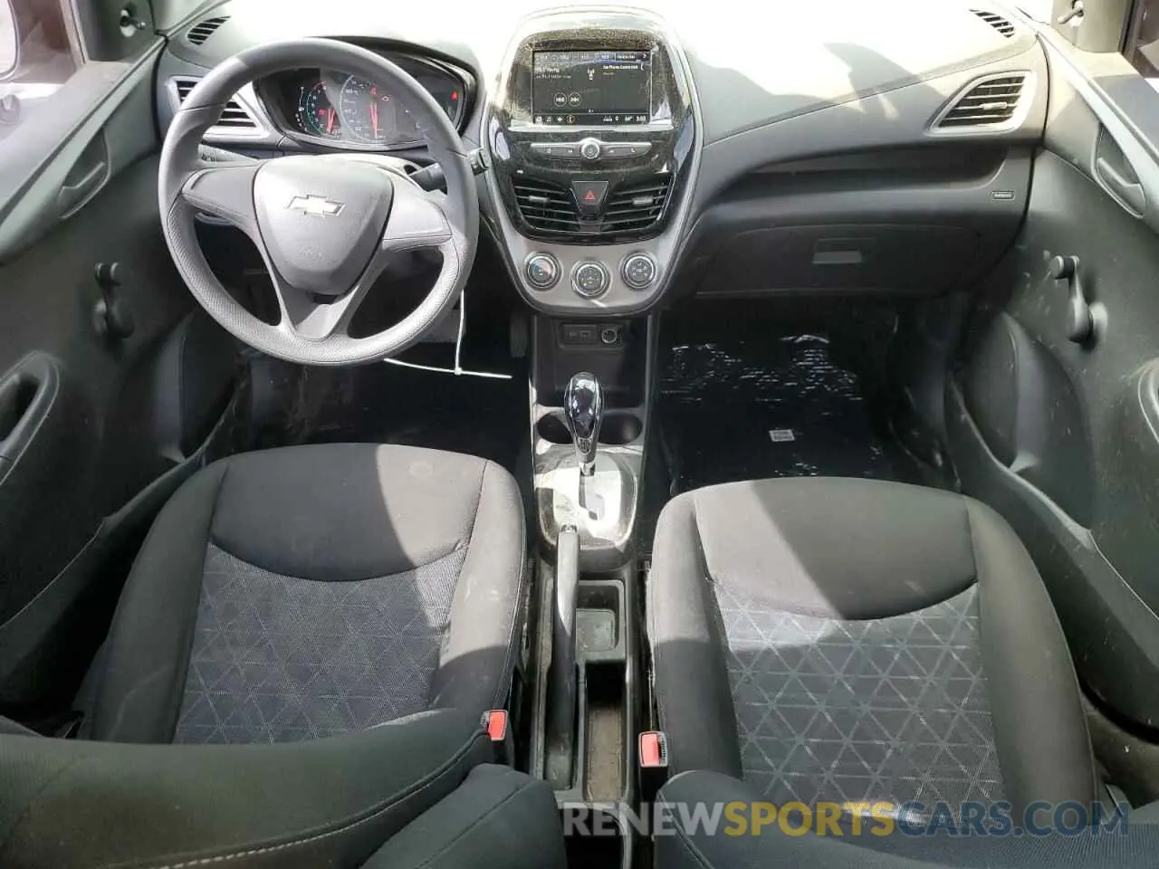 8 Photograph of a damaged car KL8CB6SA2MC727203 CHEVROLET SPARK 2021