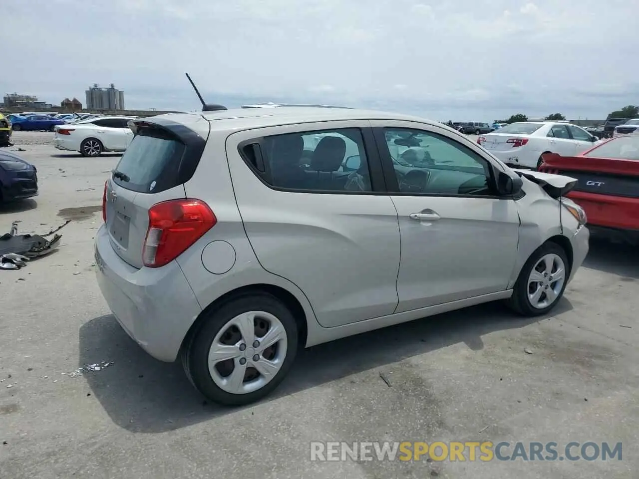 3 Photograph of a damaged car KL8CB6SA3MC712841 CHEVROLET SPARK 2021