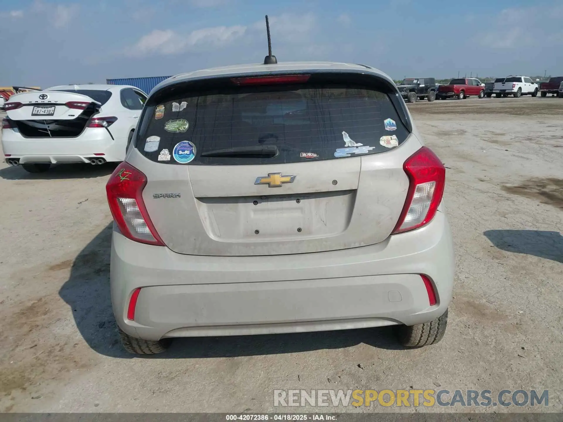 16 Photograph of a damaged car KL8CB6SA4MC742818 CHEVROLET SPARK 2021