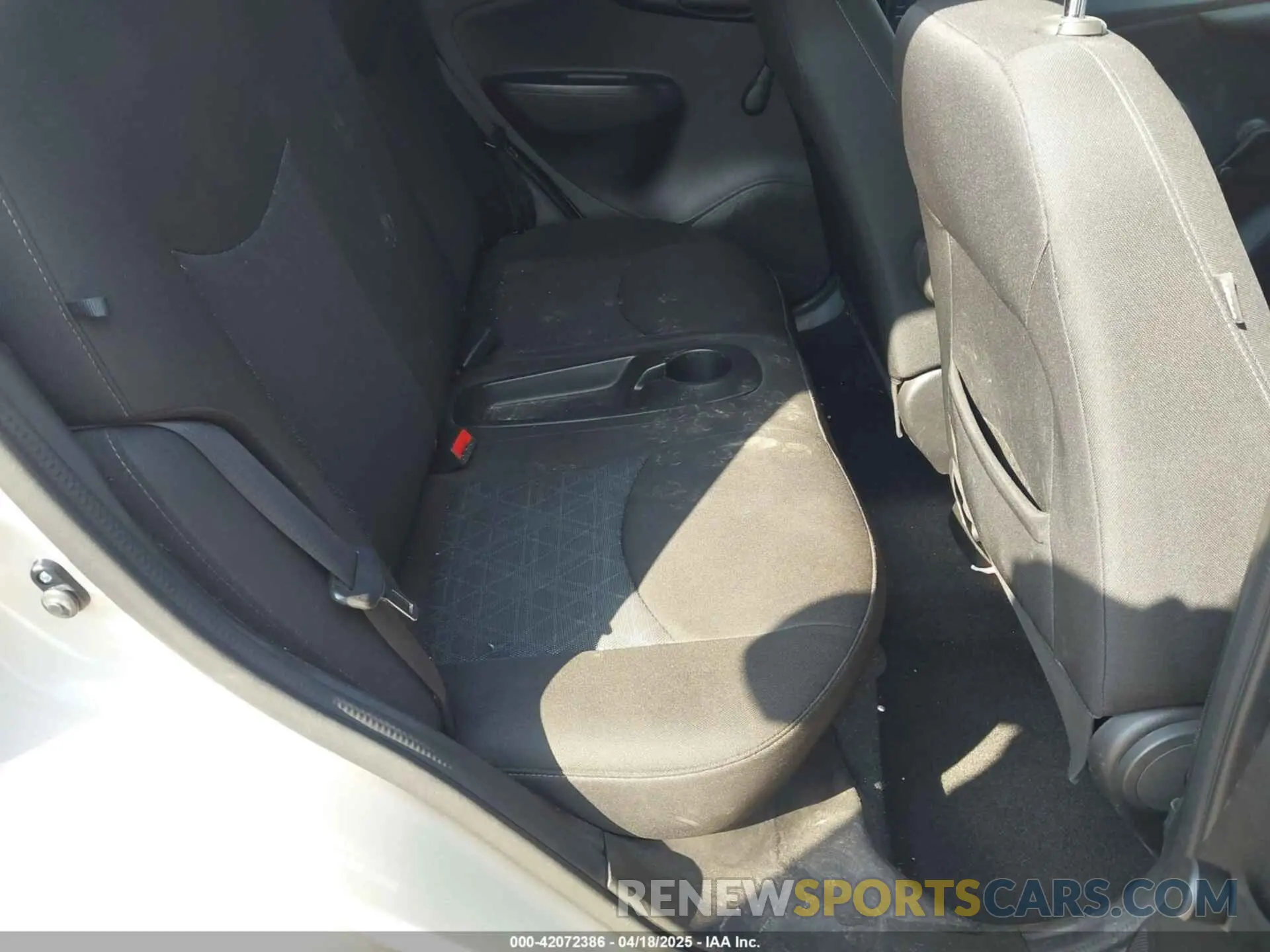 8 Photograph of a damaged car KL8CB6SA4MC742818 CHEVROLET SPARK 2021