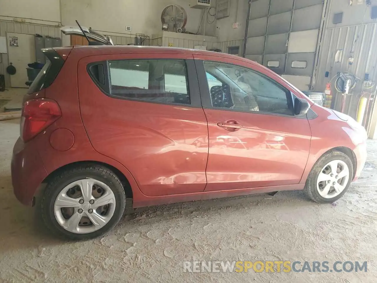 3 Photograph of a damaged car KL8CB6SA5MC712310 CHEVROLET SPARK 2021