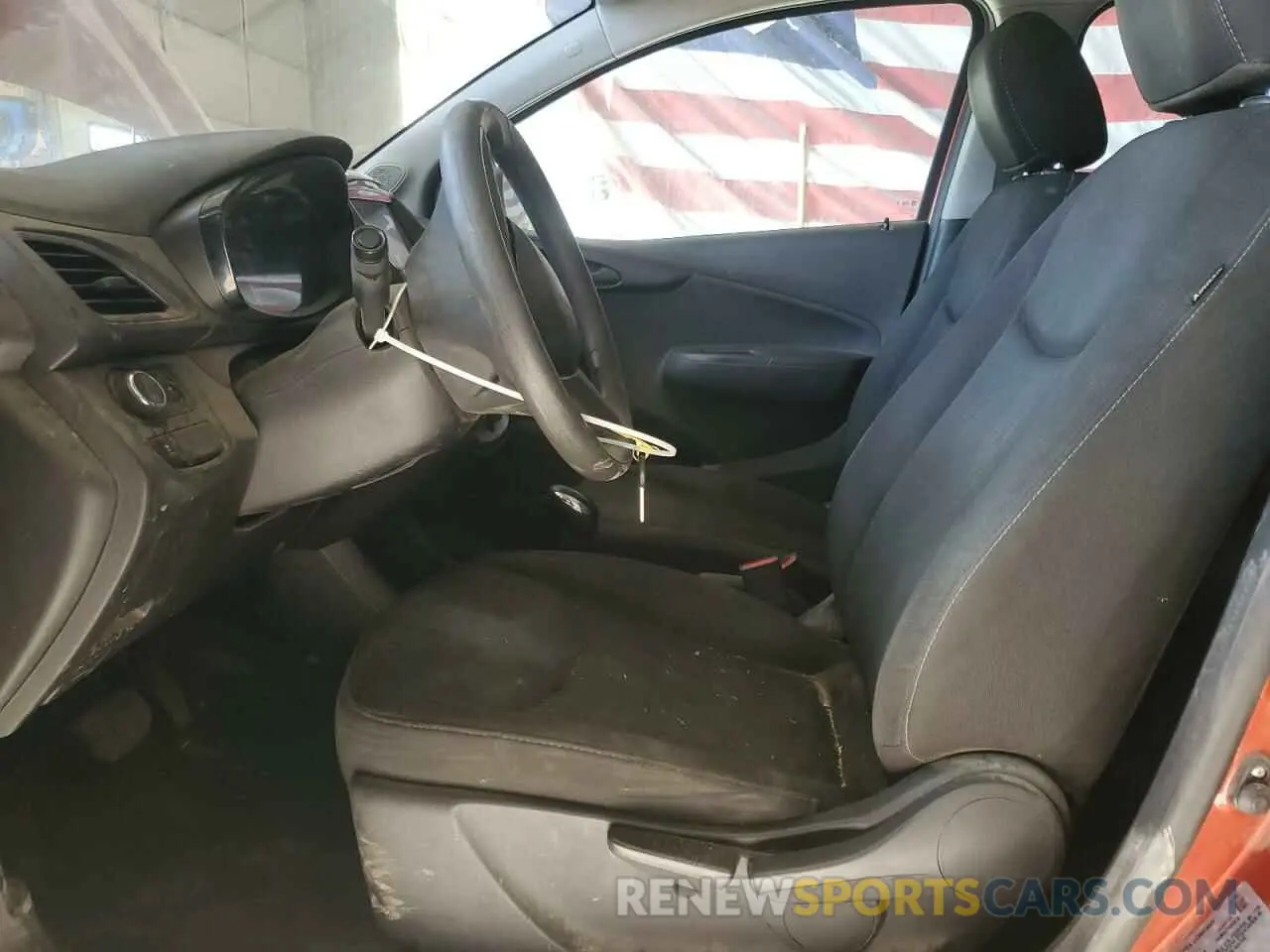 7 Photograph of a damaged car KL8CB6SA5MC712310 CHEVROLET SPARK 2021