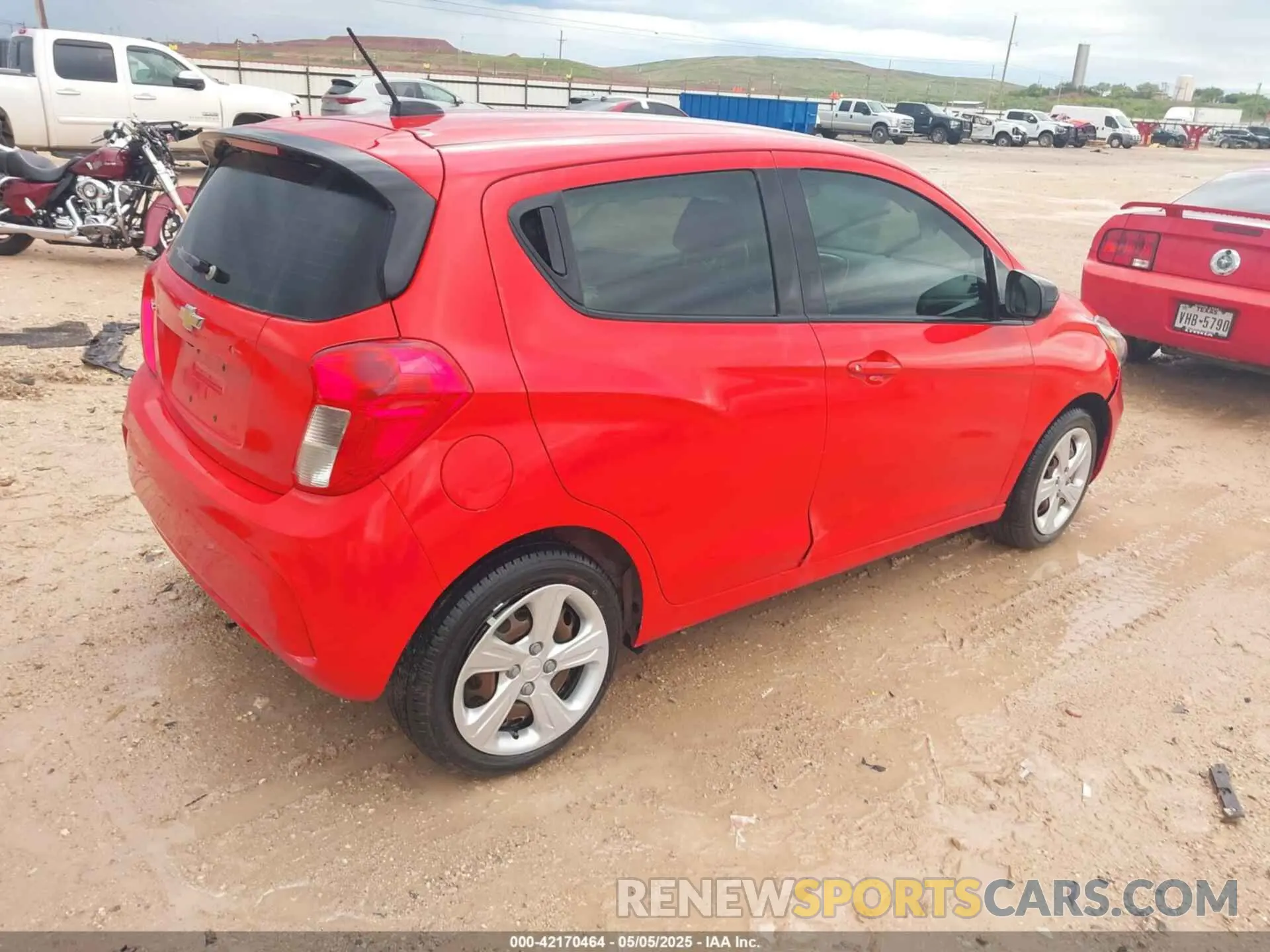 4 Photograph of a damaged car KL8CB6SA5MC716454 CHEVROLET SPARK 2021